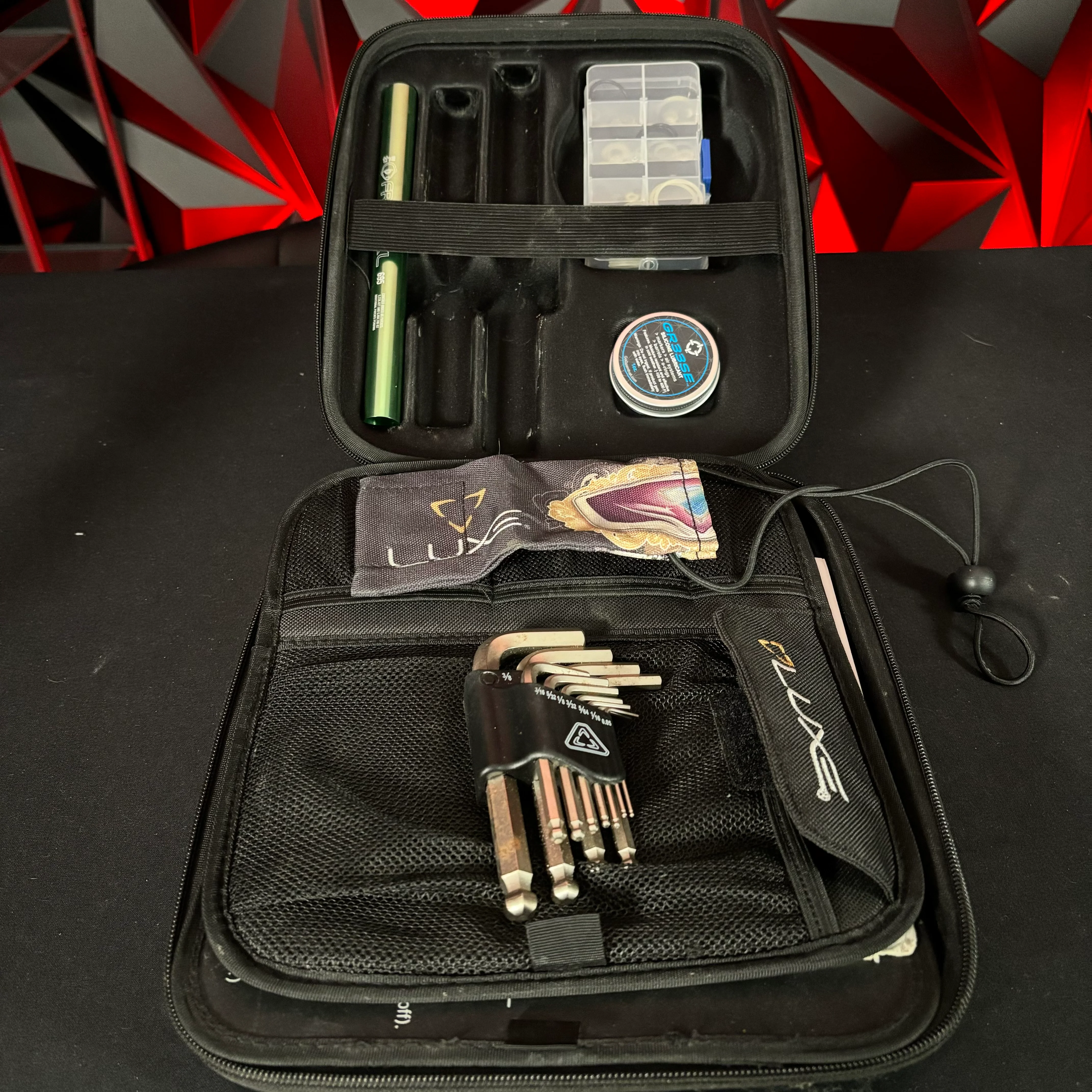 Used DLX Luxe TM40 Paintball Marker - Dust Black/Polished Black - Image 8