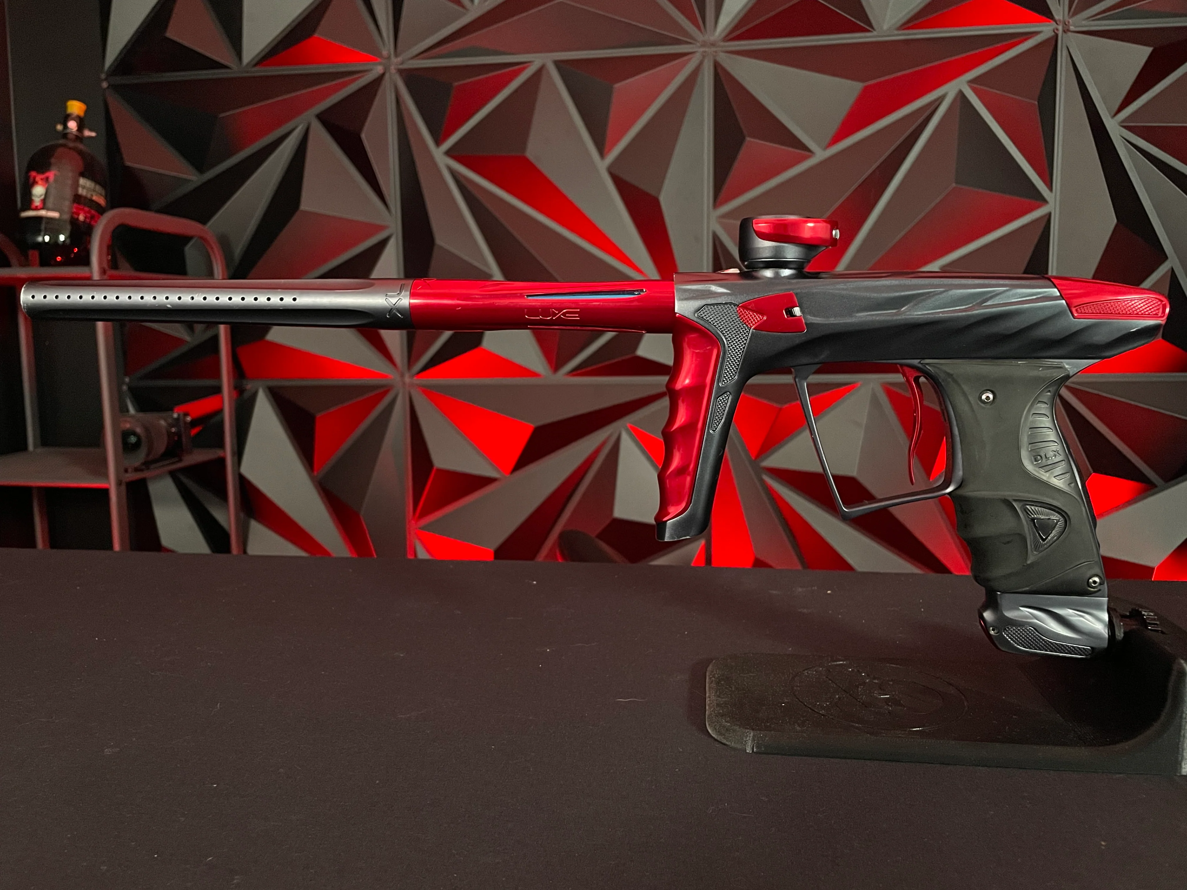 Used DLX Luxe X A51 Paintball Gun - Pewter/ Red - Image 6