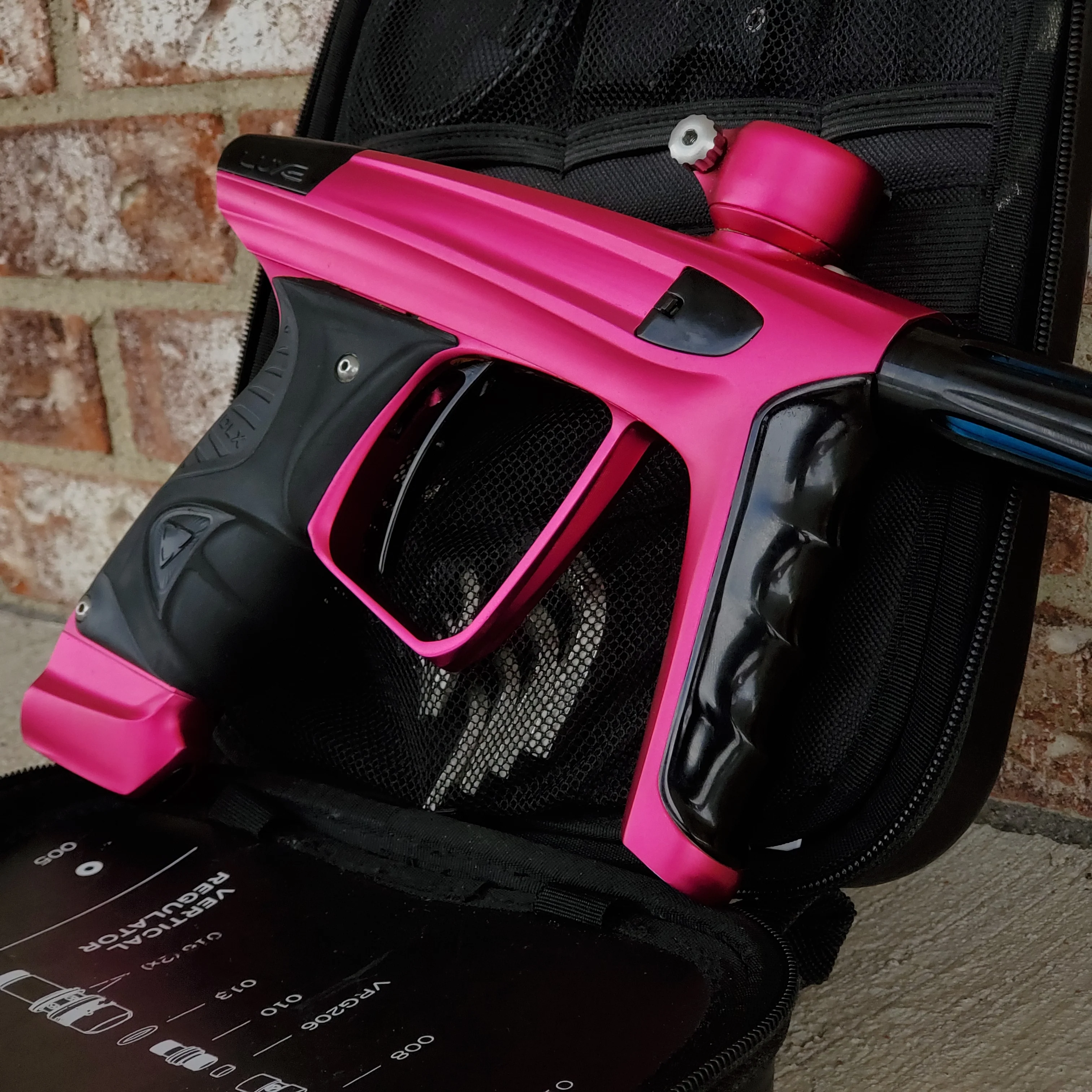 Used DLX Luxe X Paintball Gun - Dust Pink / Gloss Black - Image 2