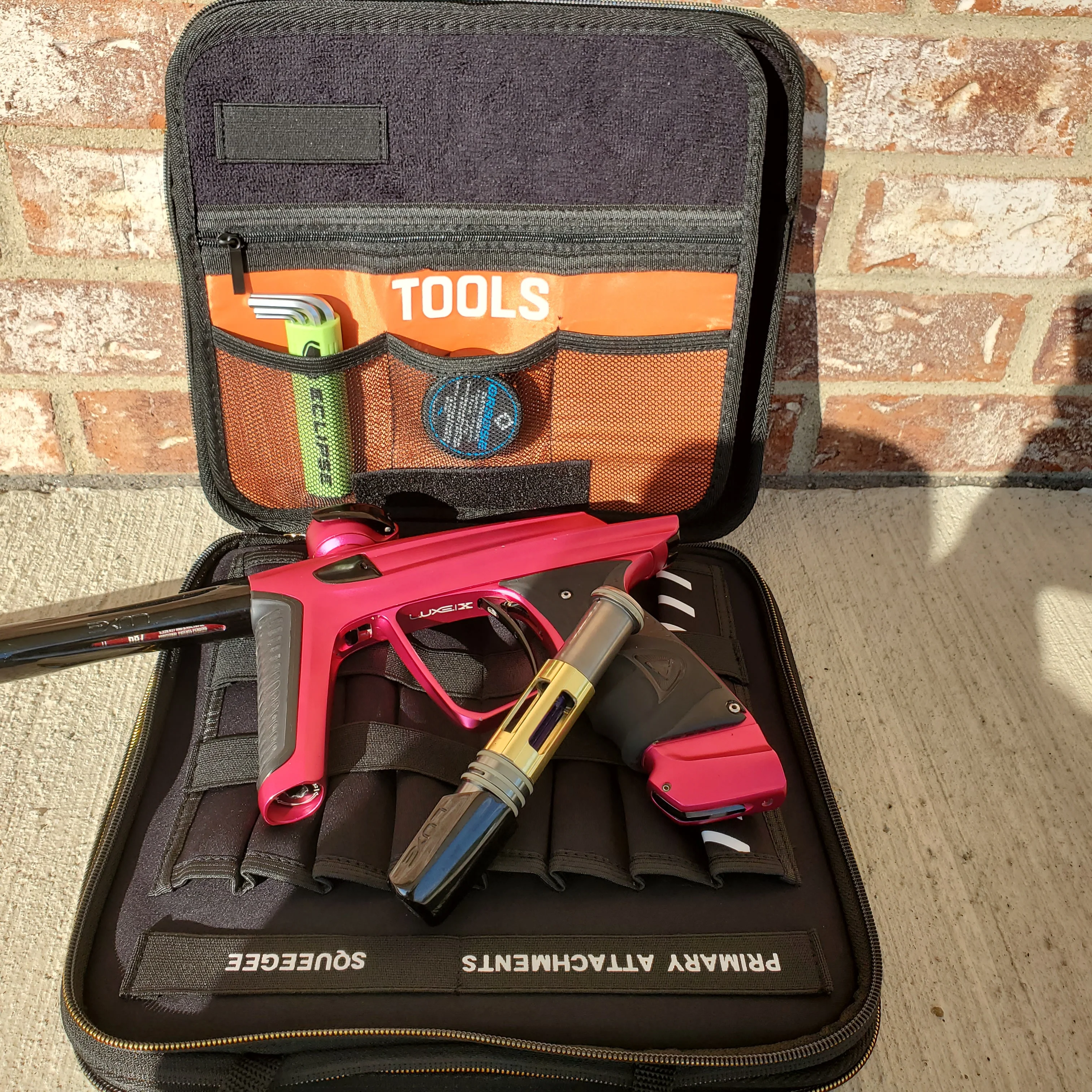 Used DLX Luxe X Paintball Gun - Dust Pink / Gloss Black - Image 5