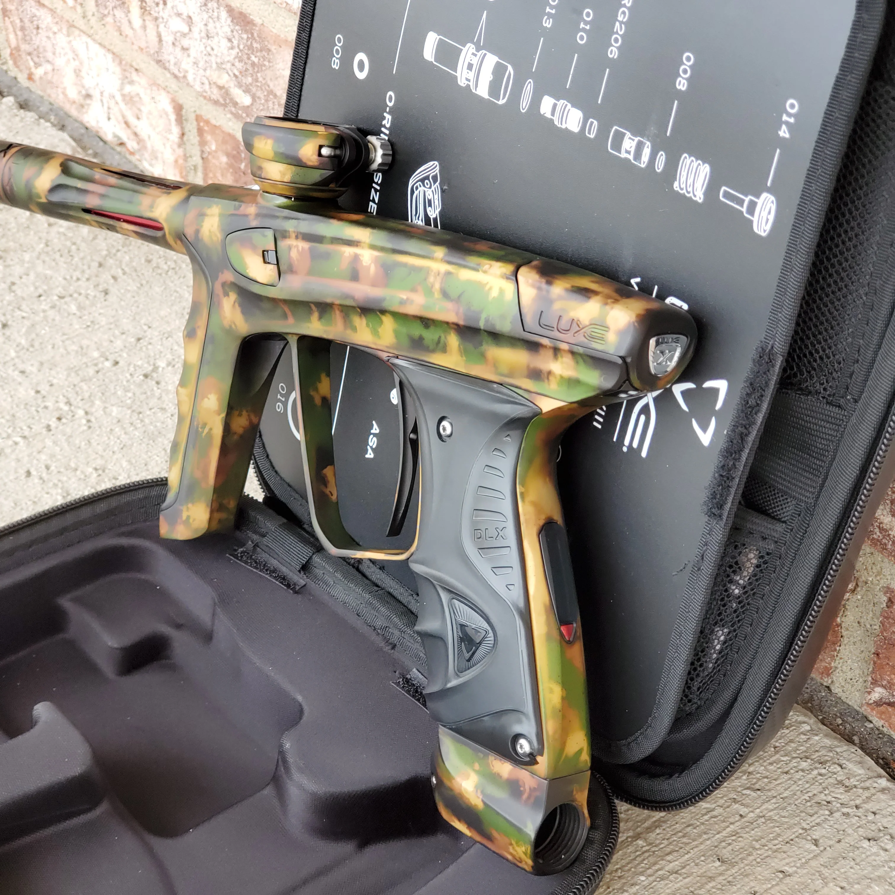 Used DLX Luxe X Paintball Gun - Acid Wash Forest Camo - Image 3