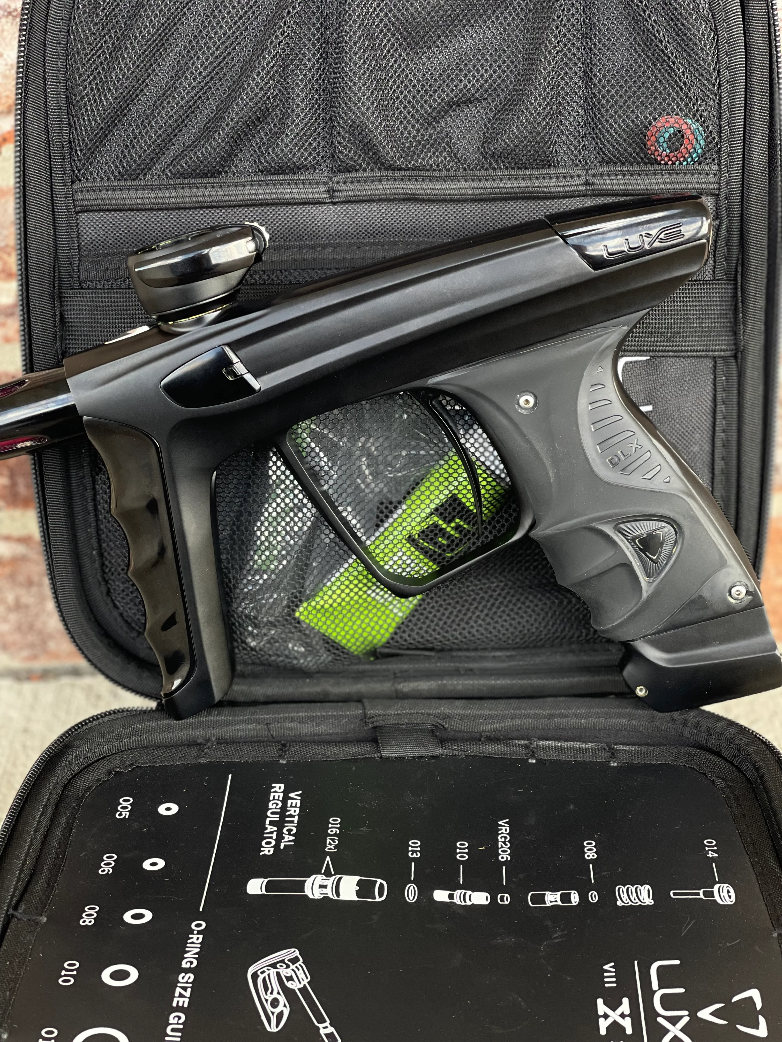Used DLX Luxe X Paintball Gun - Black - Image 6