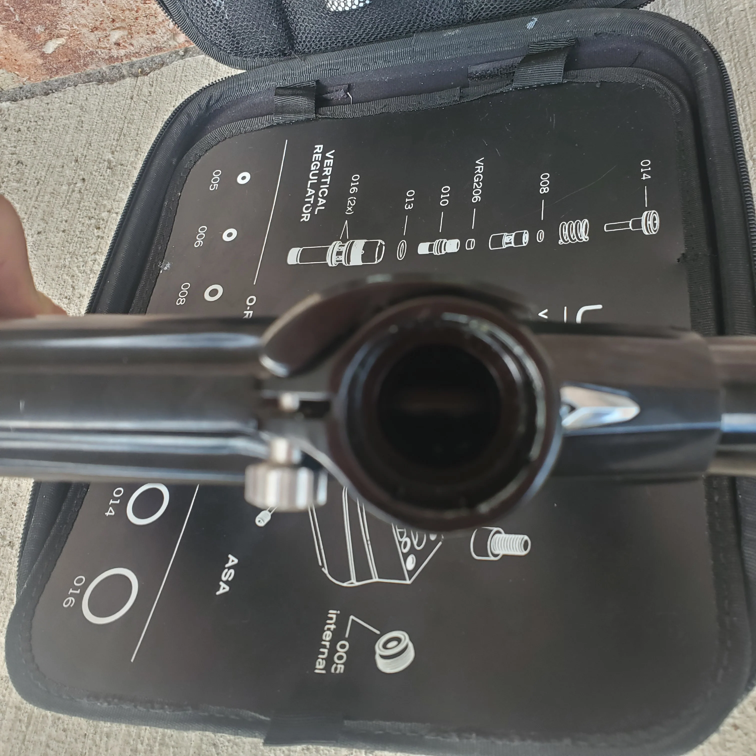 Used DLX Luxe X Paintball Gun - Black - Image 7