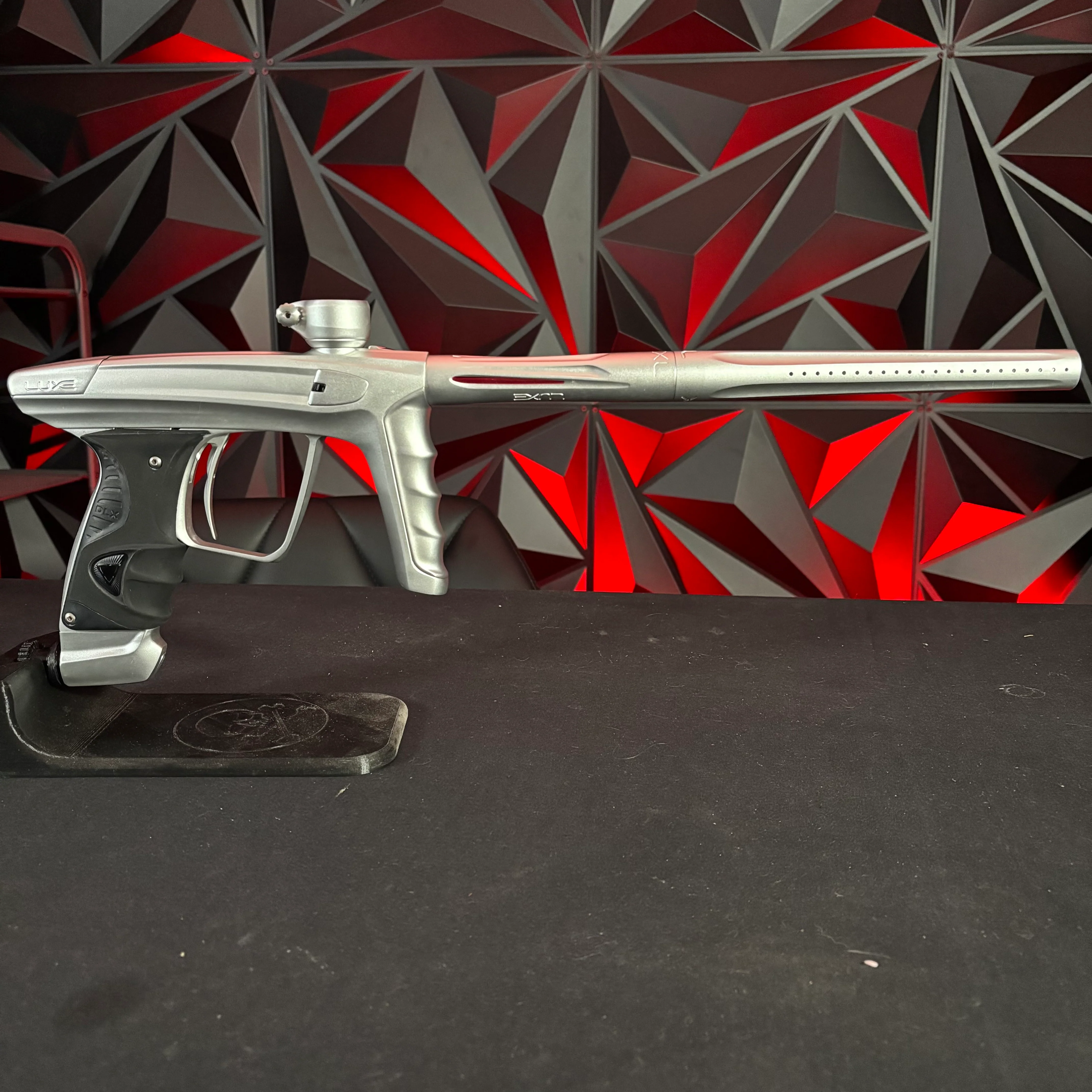 Used DLX Luxe X Paintball Gun - Pure - Image 6