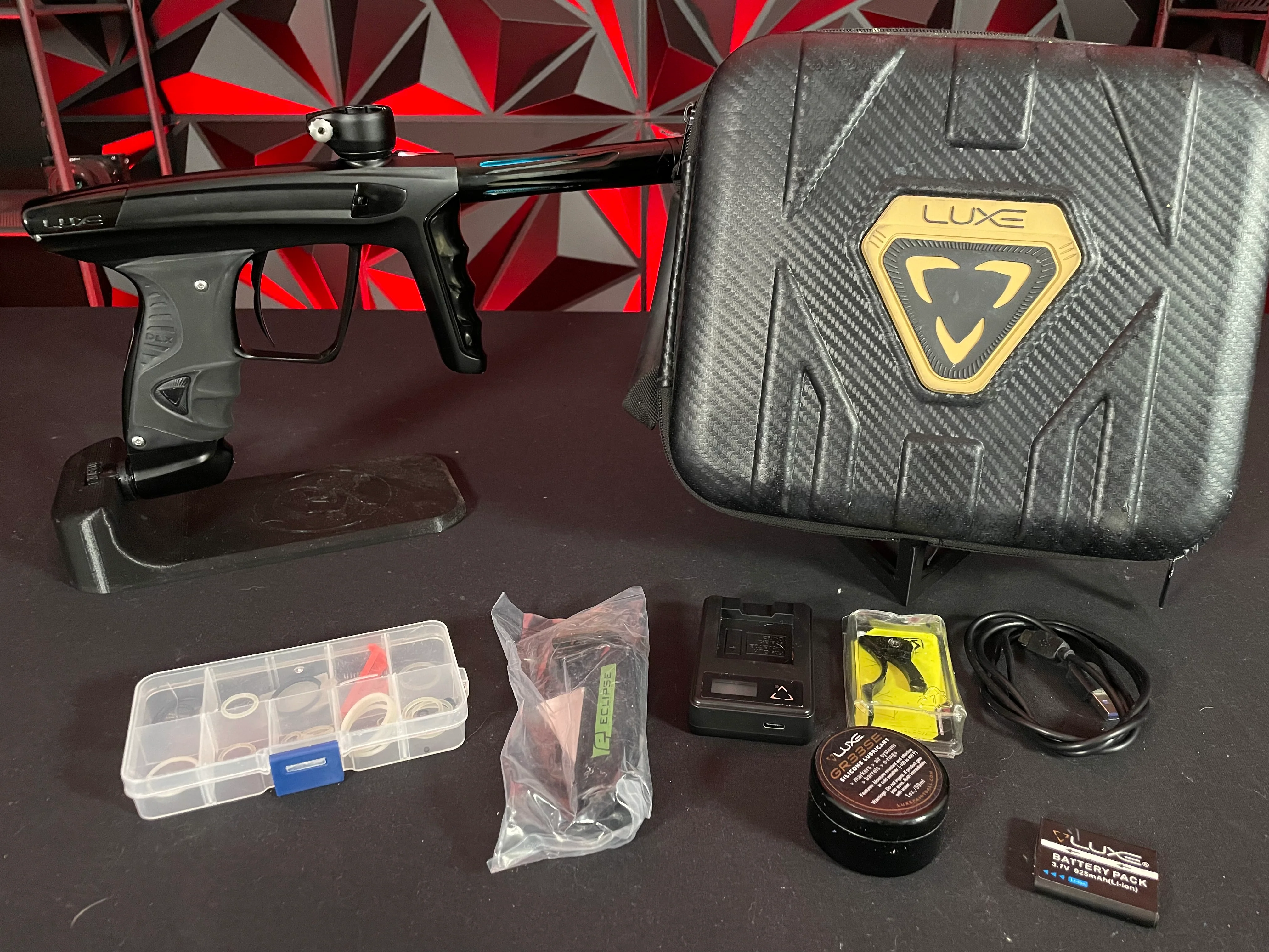 Used DLX Luxe X Paintball Gun - Dust Black/Gloss Black - Image 7