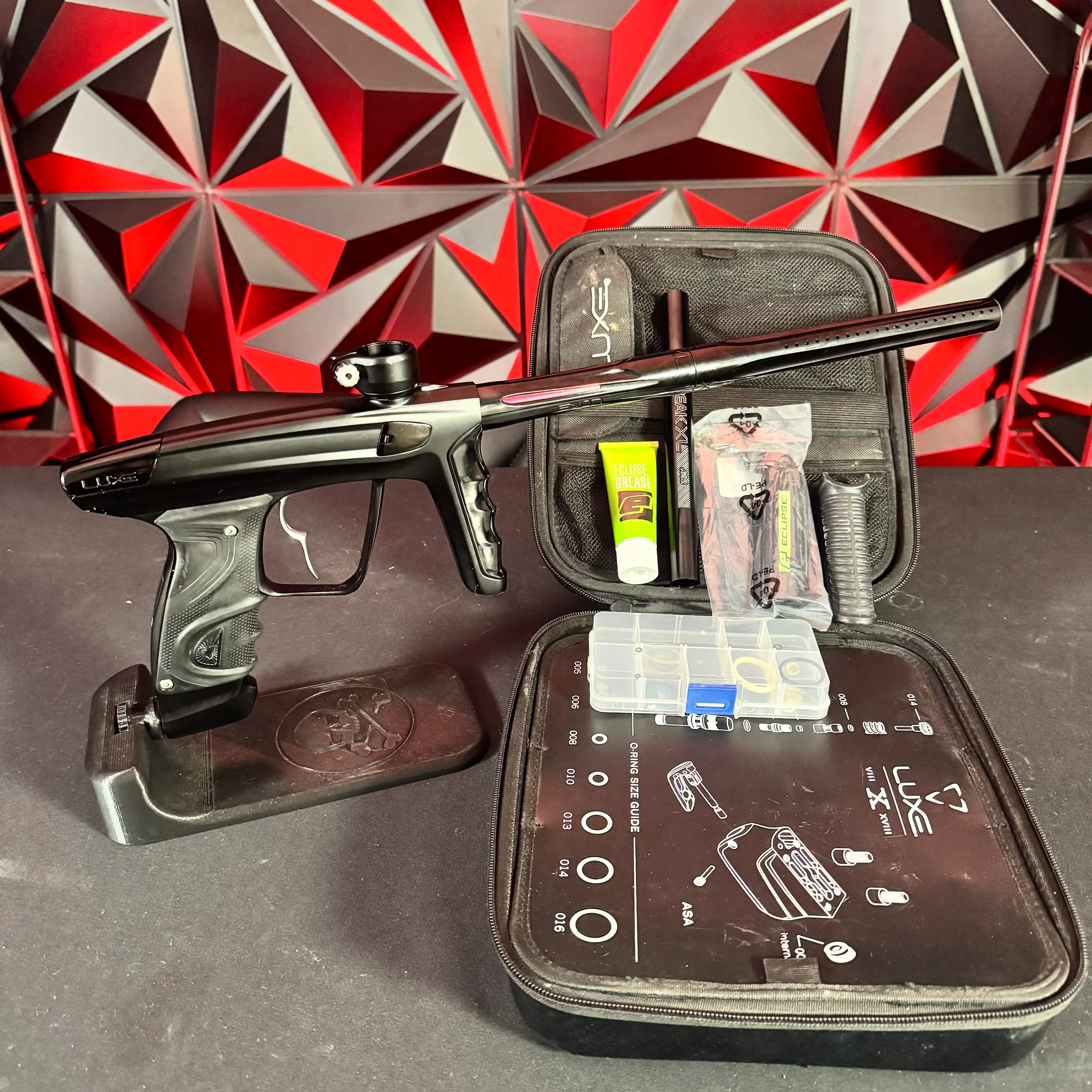 Used DLX Luxe X Paintball Gun - Dust Black/Gloss Black w/ Gloss Black Freak XL Barrel & Infamous Deuce Trigger