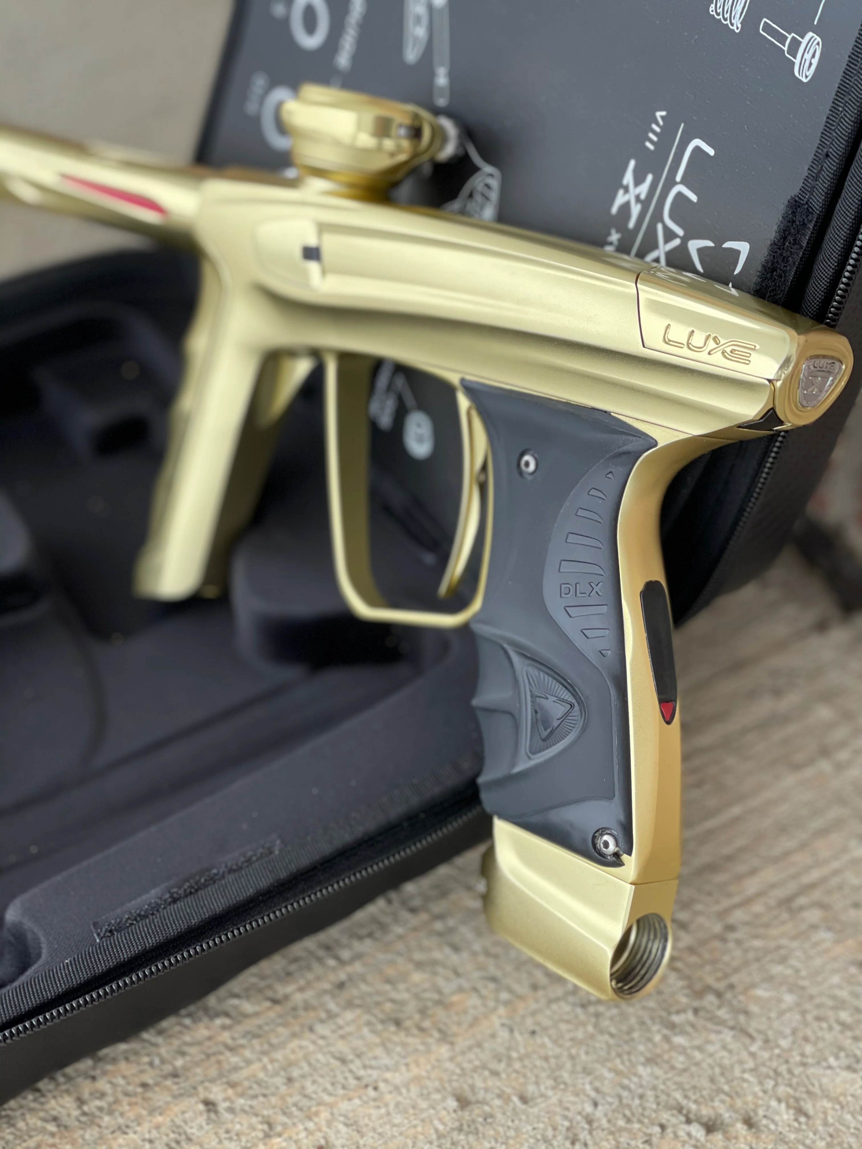 Used DLX Luxe X Paintball Gun - Dust Gold / Polished Gold - Image 3