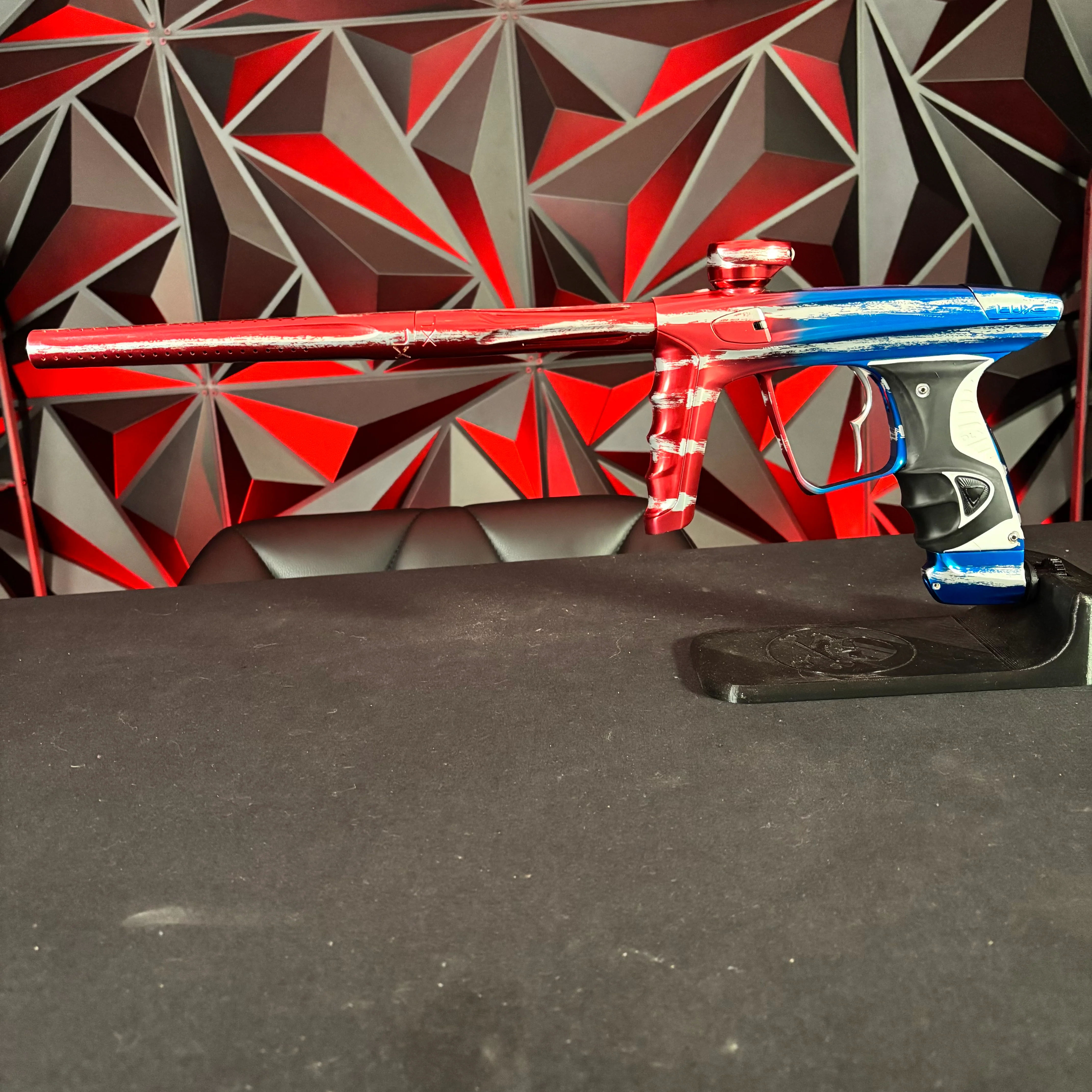 Used DLX Luxe X Paintball Gun - Gloss Patriot Splash - Image 7