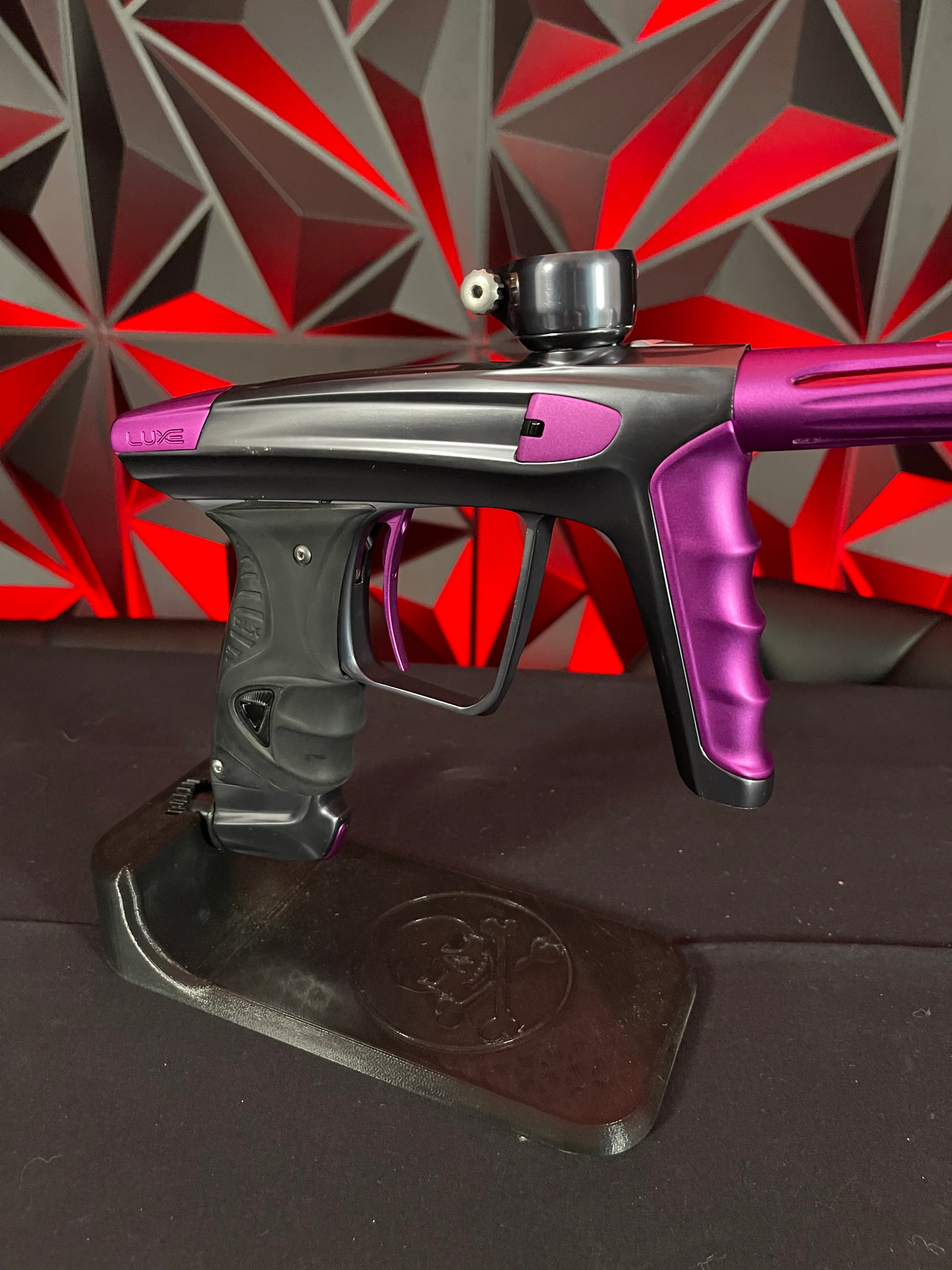 Used DLX Luxe X Paintball Gun - Pewter / Purple - Image 3