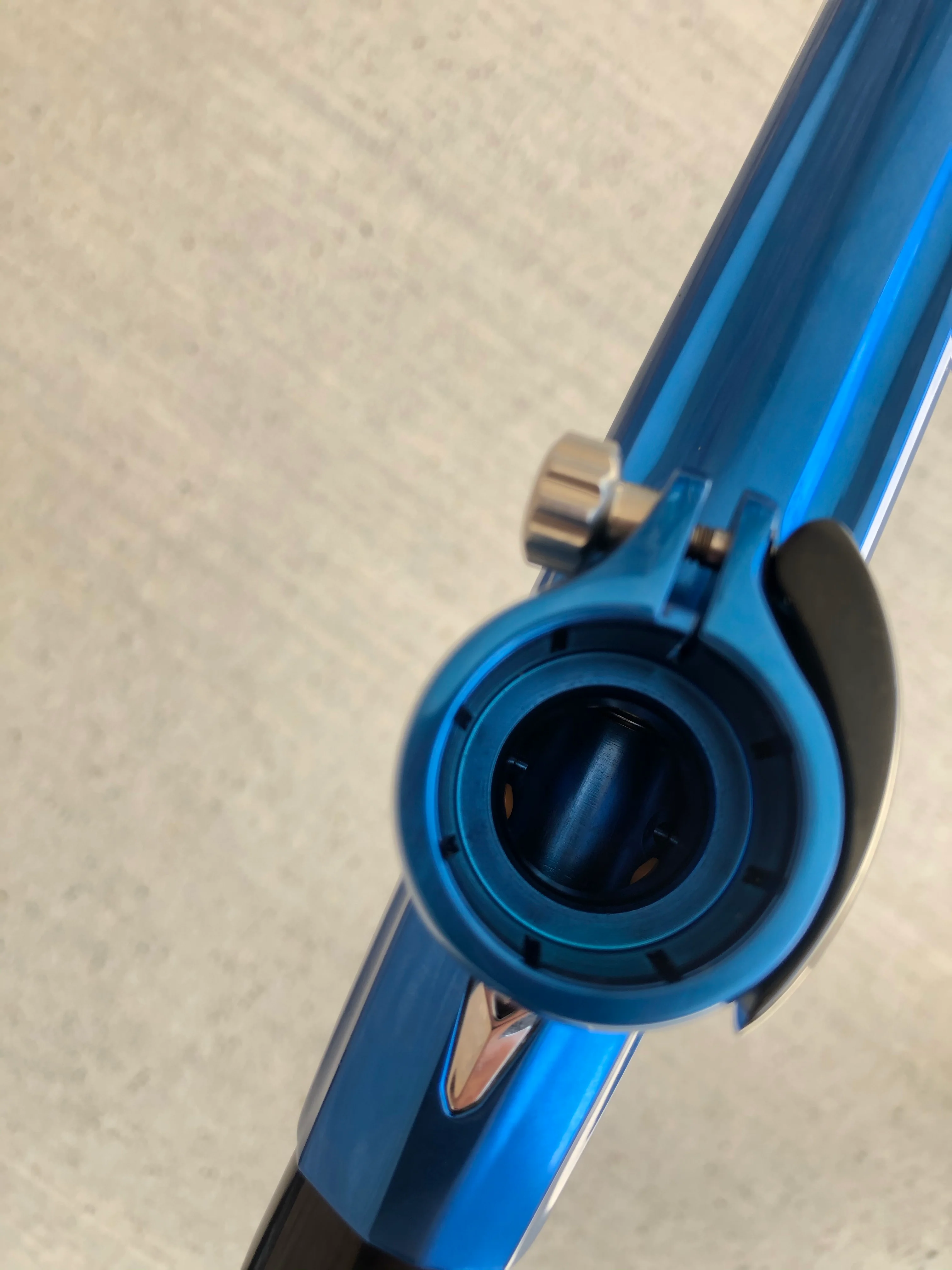 Used DLX Luxe X Paintball Gun - Polished Blue - Image 5