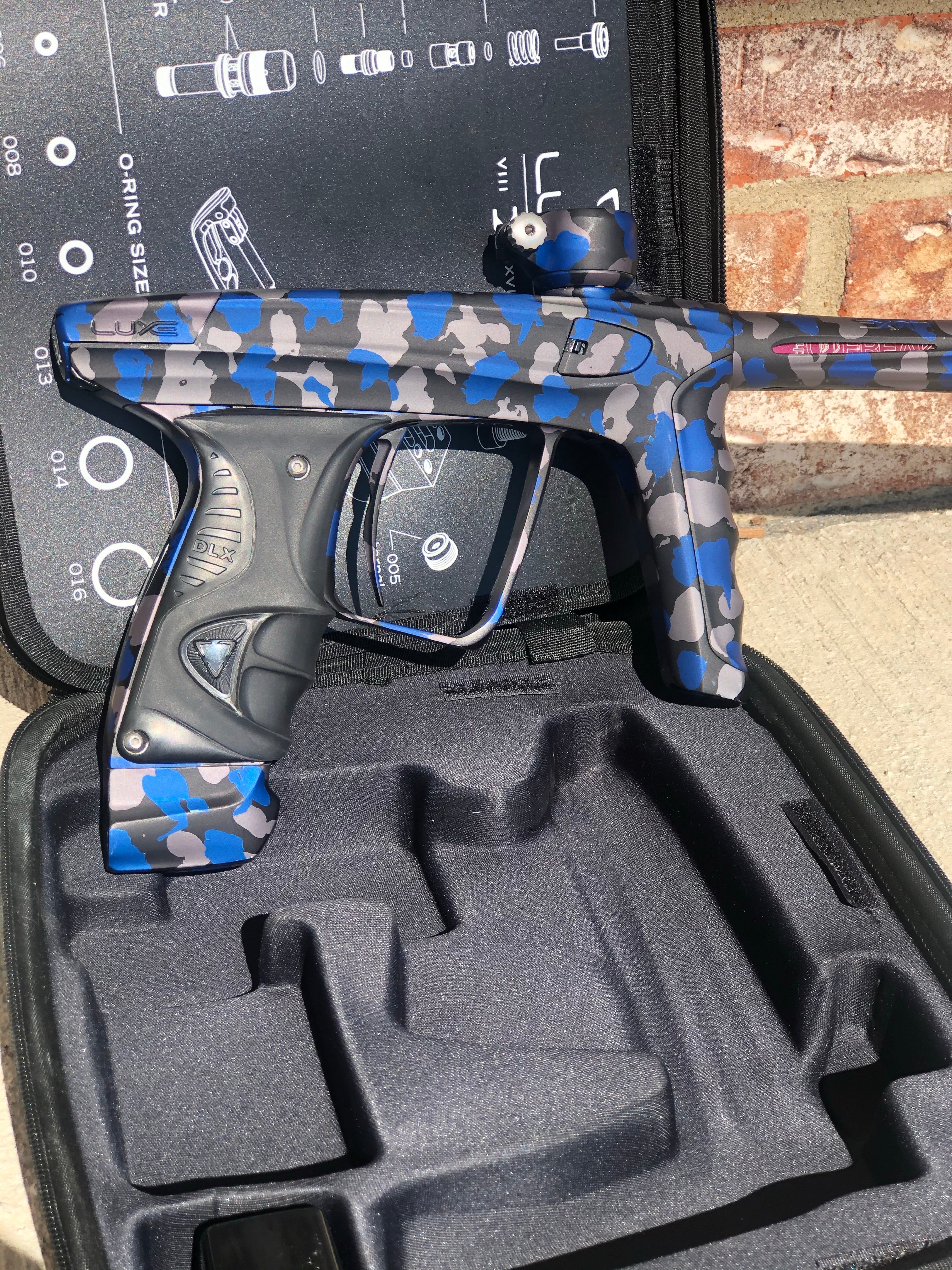 Used DLX Luxe X Paintball Gun - Midnight Camo - Image 4