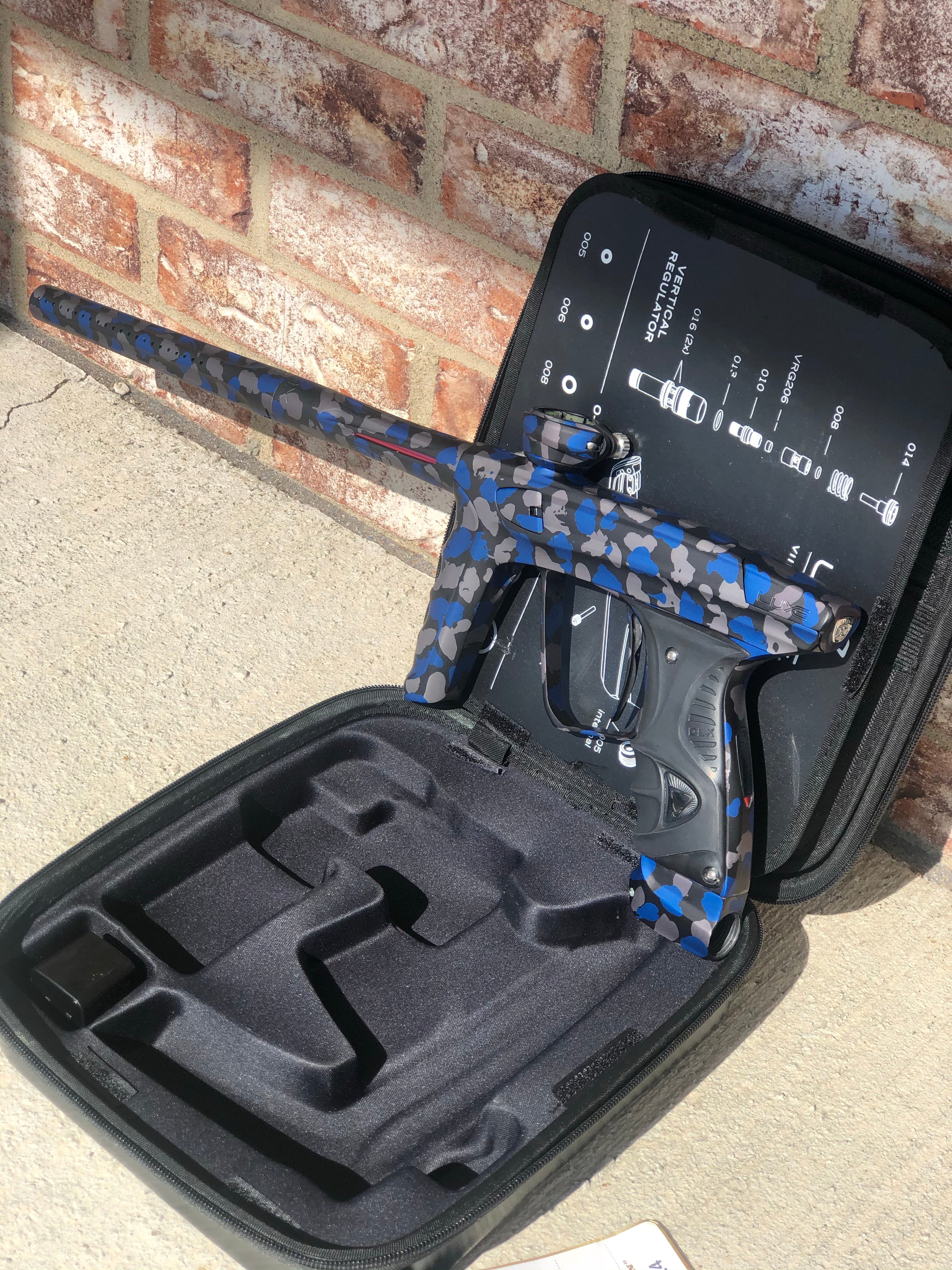 Used DLX Luxe X Paintball Gun - Midnight Camo - Image 5