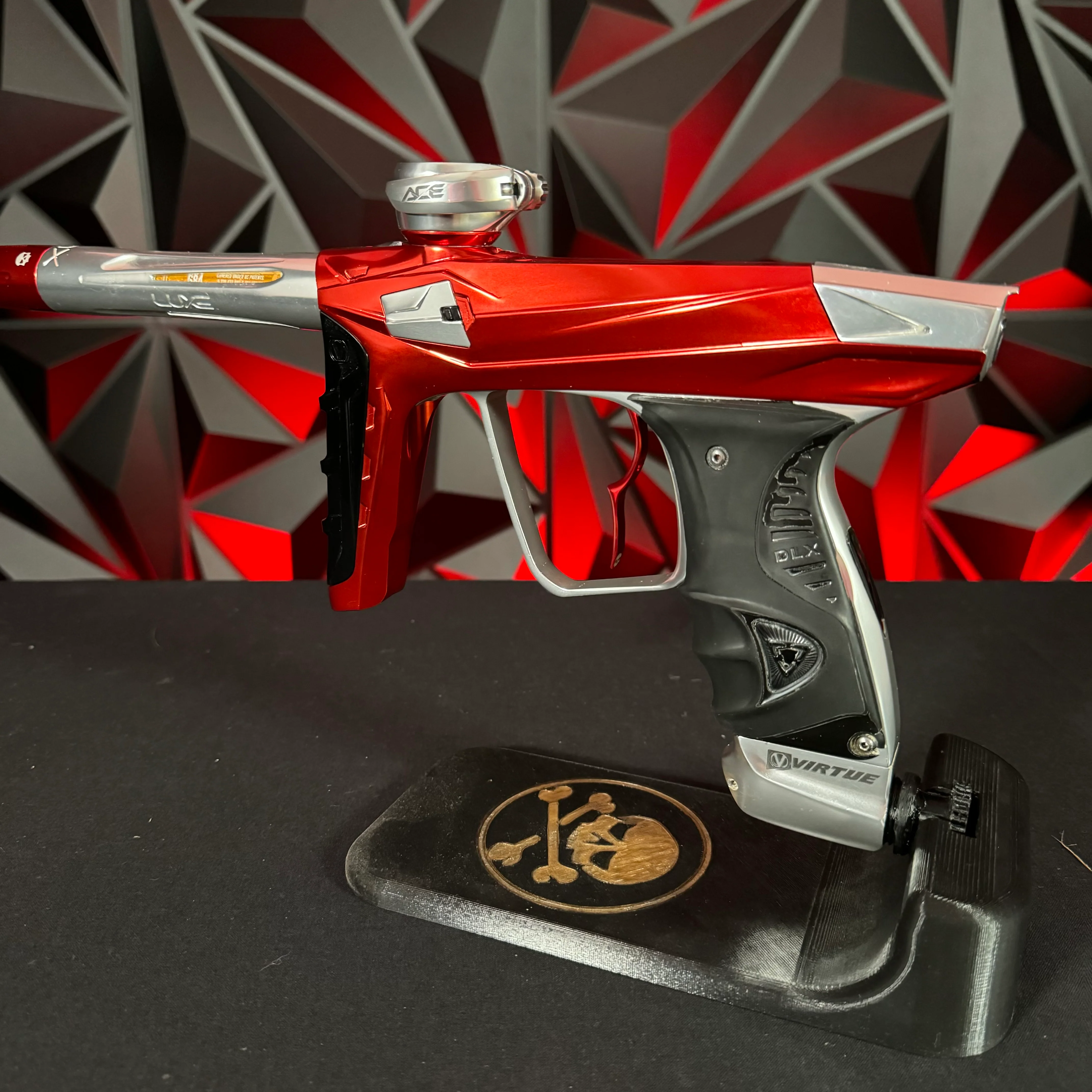 Used DLX Luxe X / Virtue Ace Paintball Gun - Gloss Red / Gloss Silver - Image 4