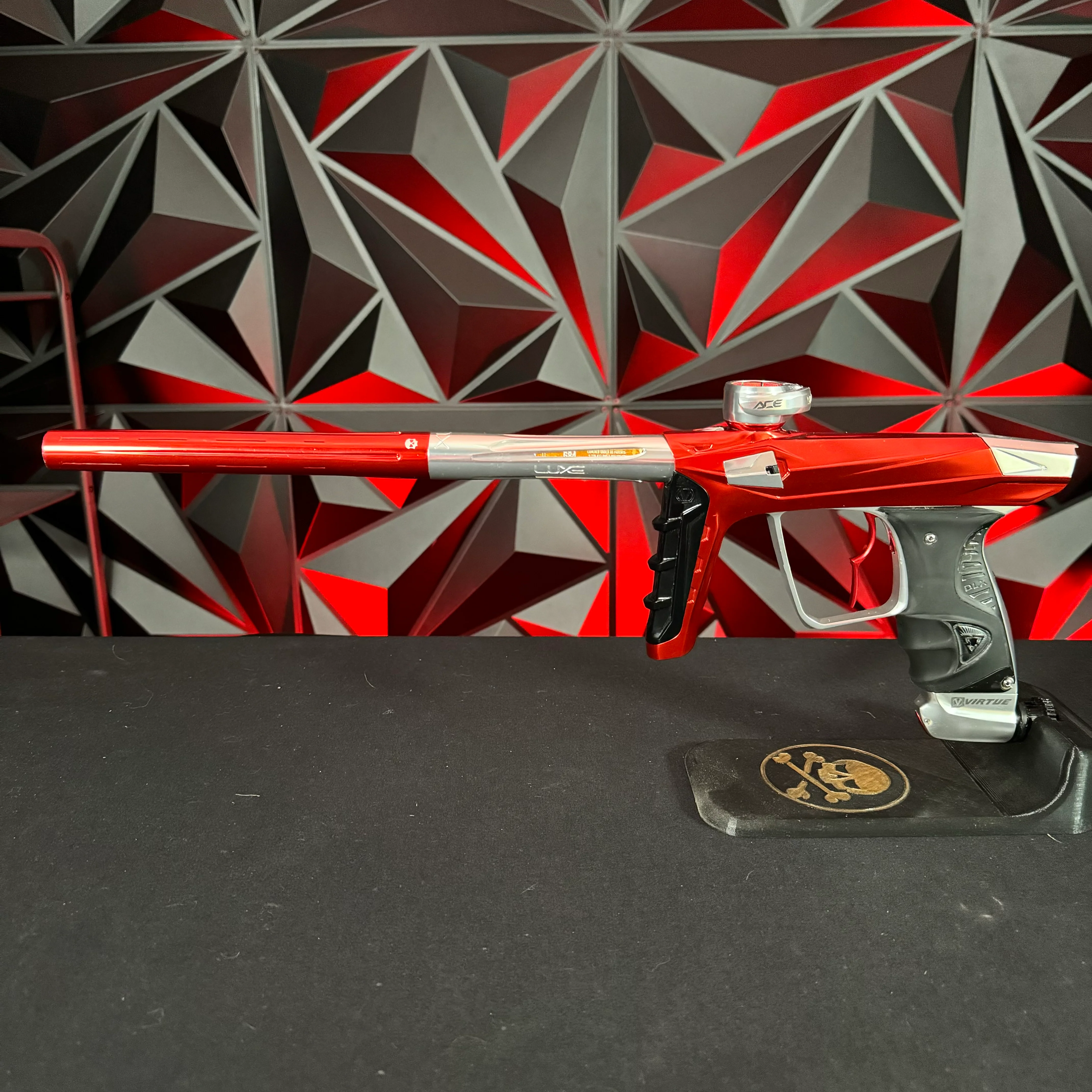 Used DLX Luxe X / Virtue Ace Paintball Gun - Gloss Red / Gloss Silver - Image 6