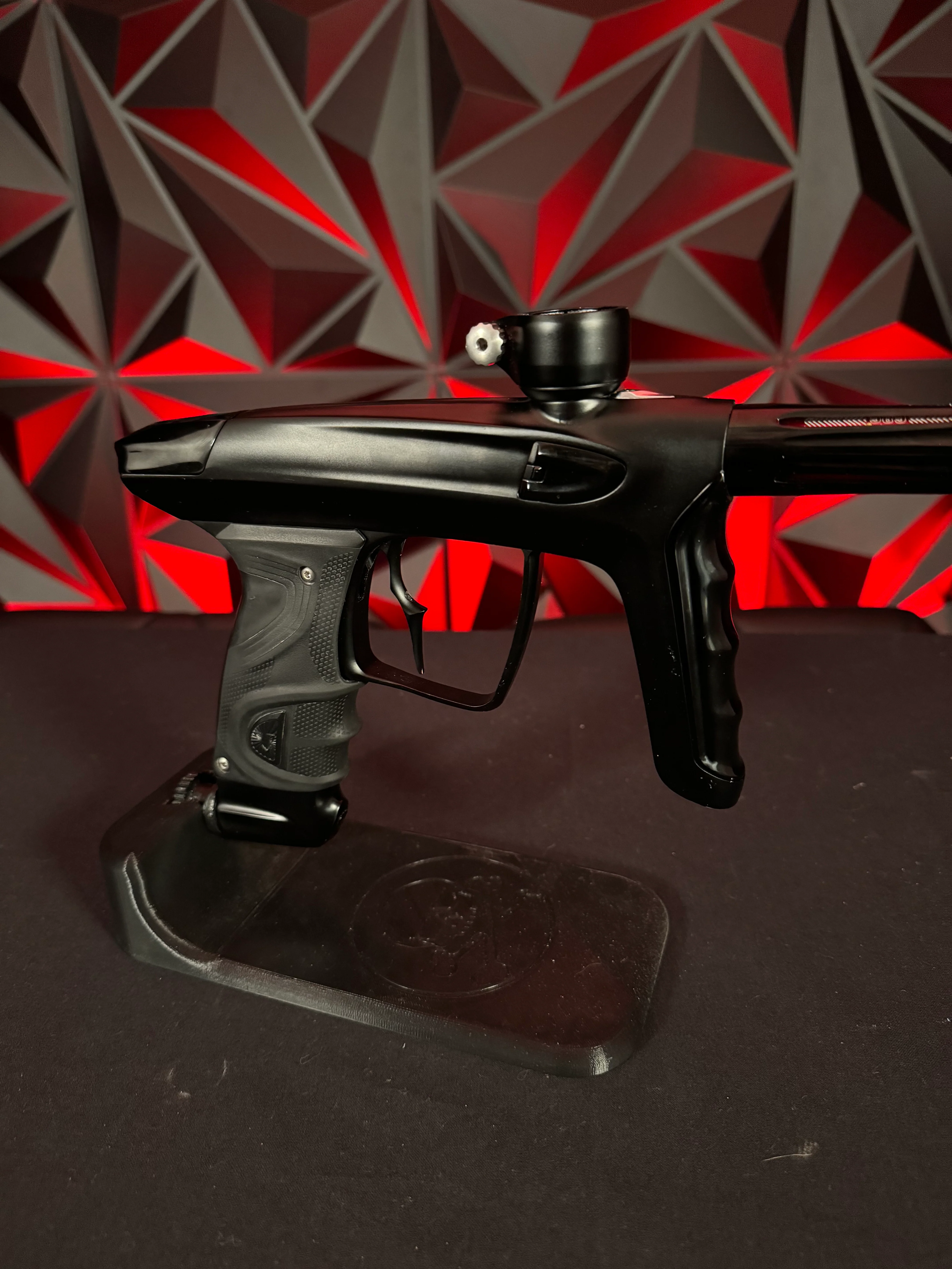 Used DLX TM40 Paintball Gun - Dust Black/Polished Black w/ Infamous Deuce Trigger - Image 3