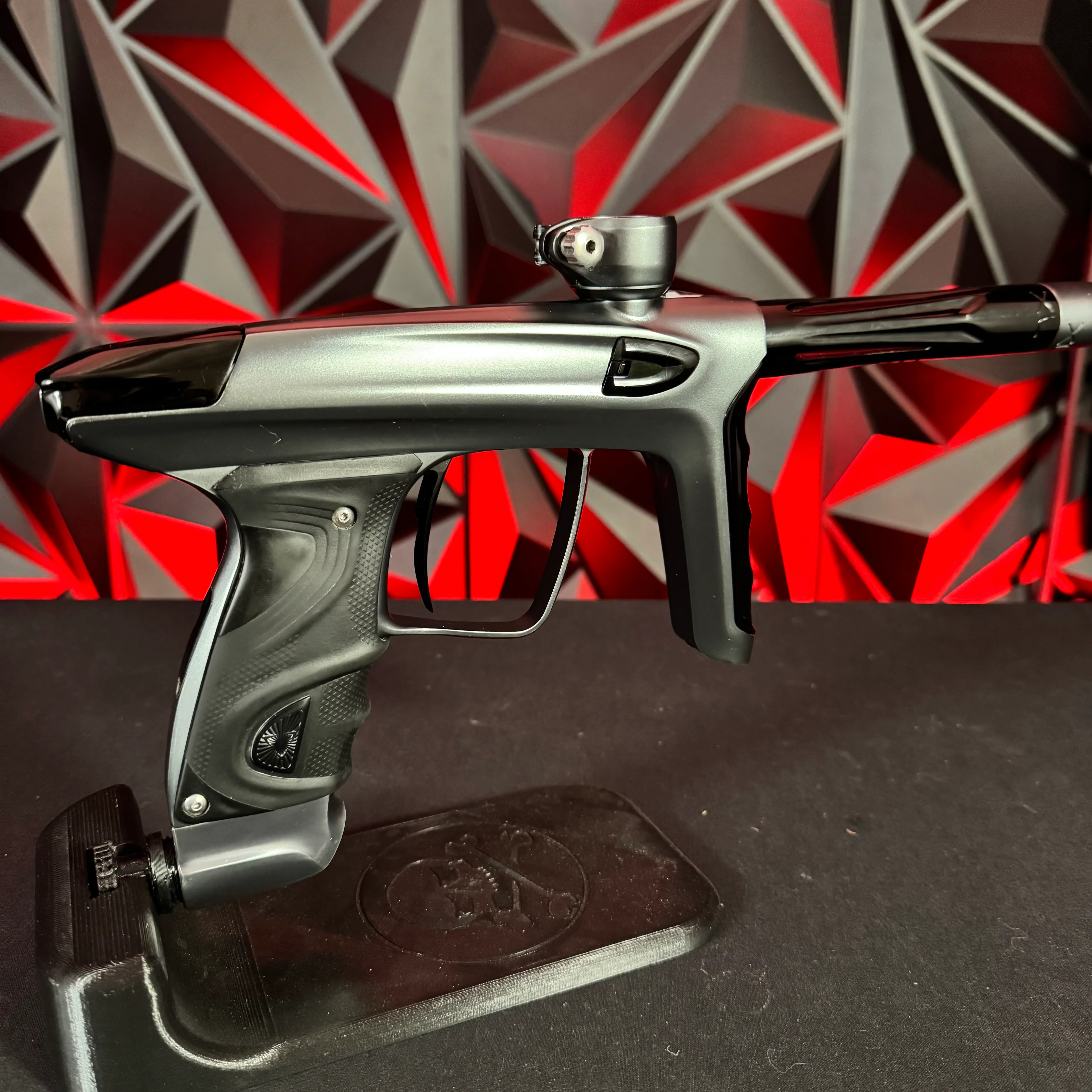 Used DLX TM40 Paintball Gun - Dust Pewter/Polished Black - Image 2