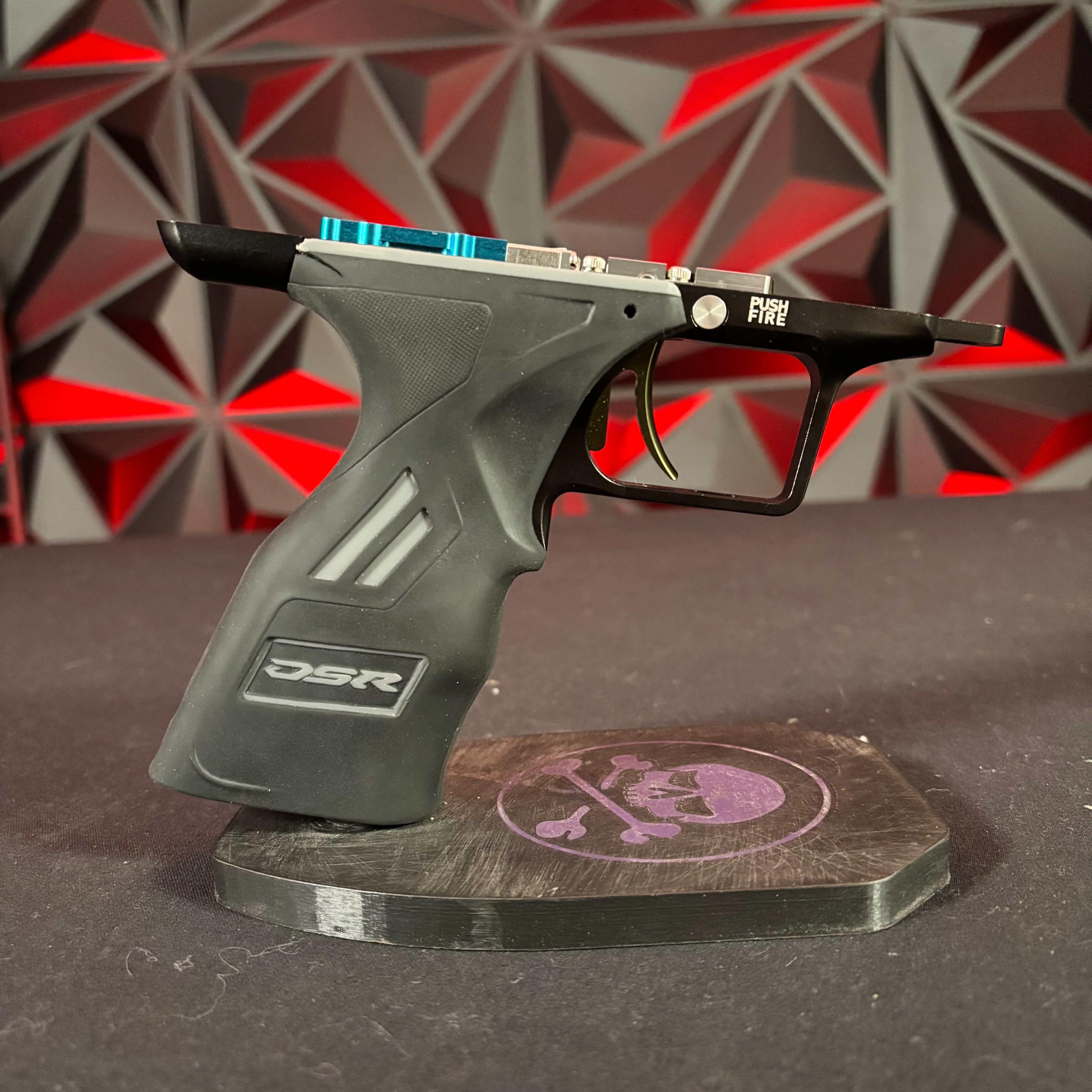Used DSR+ Mechanical Frame w/Free Flow Case & Trigger - Image 2