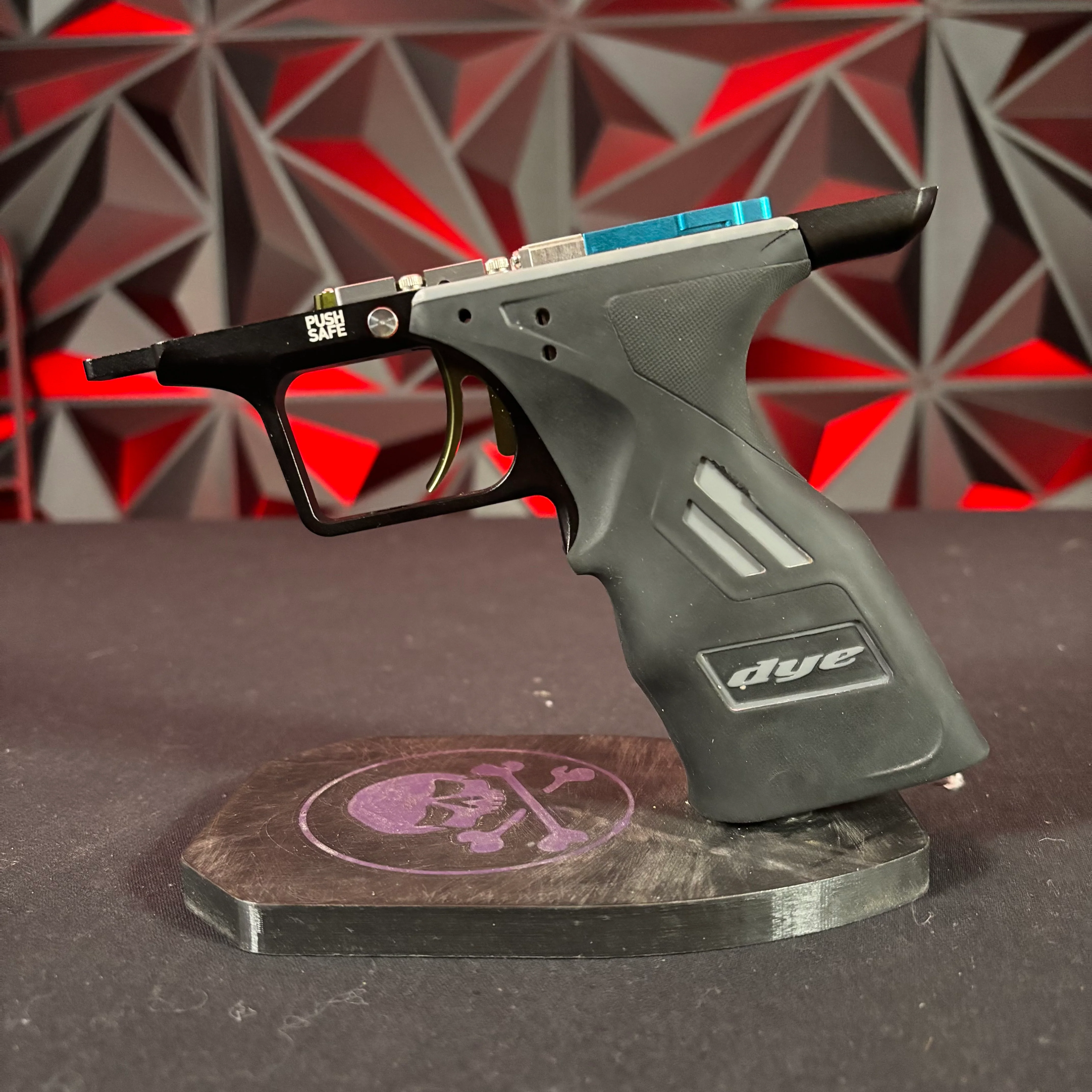 Used DSR+ Mechanical Frame w/Free Flow Case & Trigger - Image 3