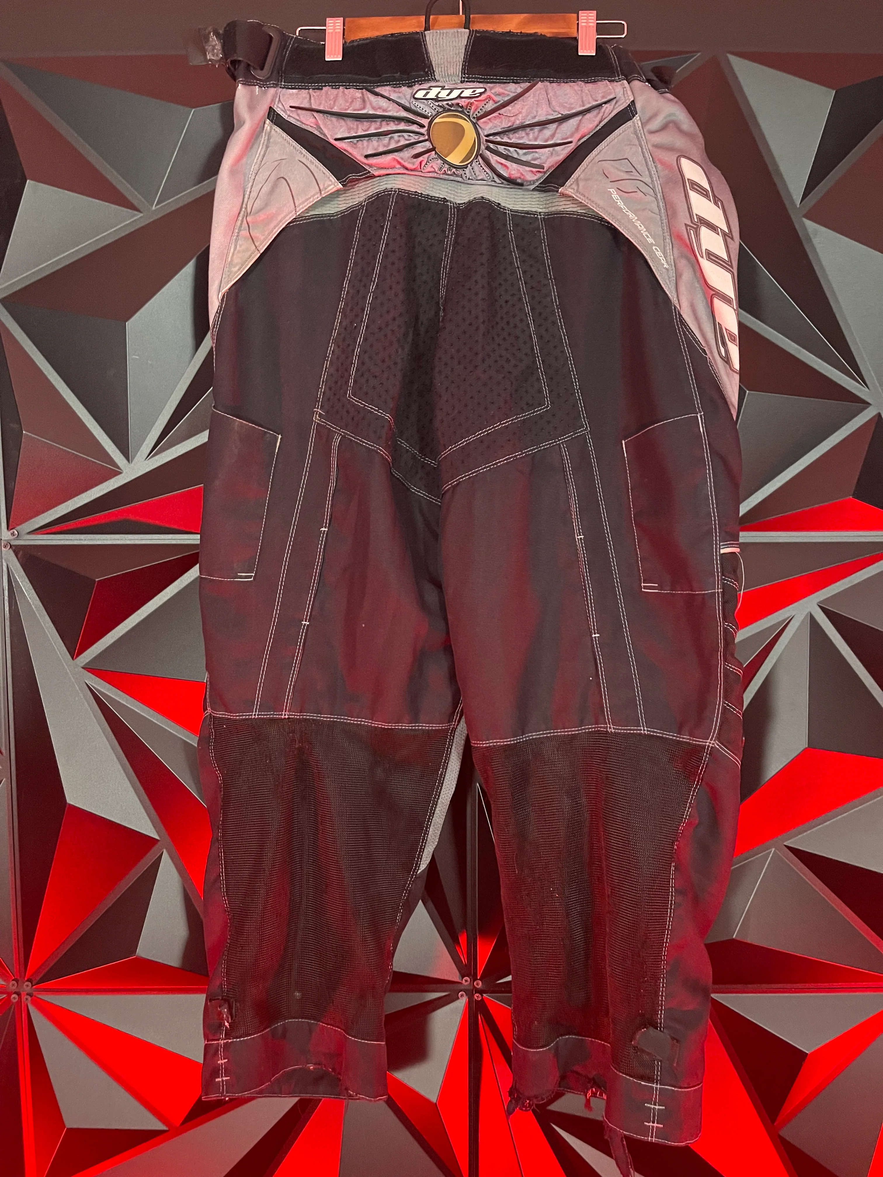 Used Dye Core C6 Paintball Pants - Large - Image 2
