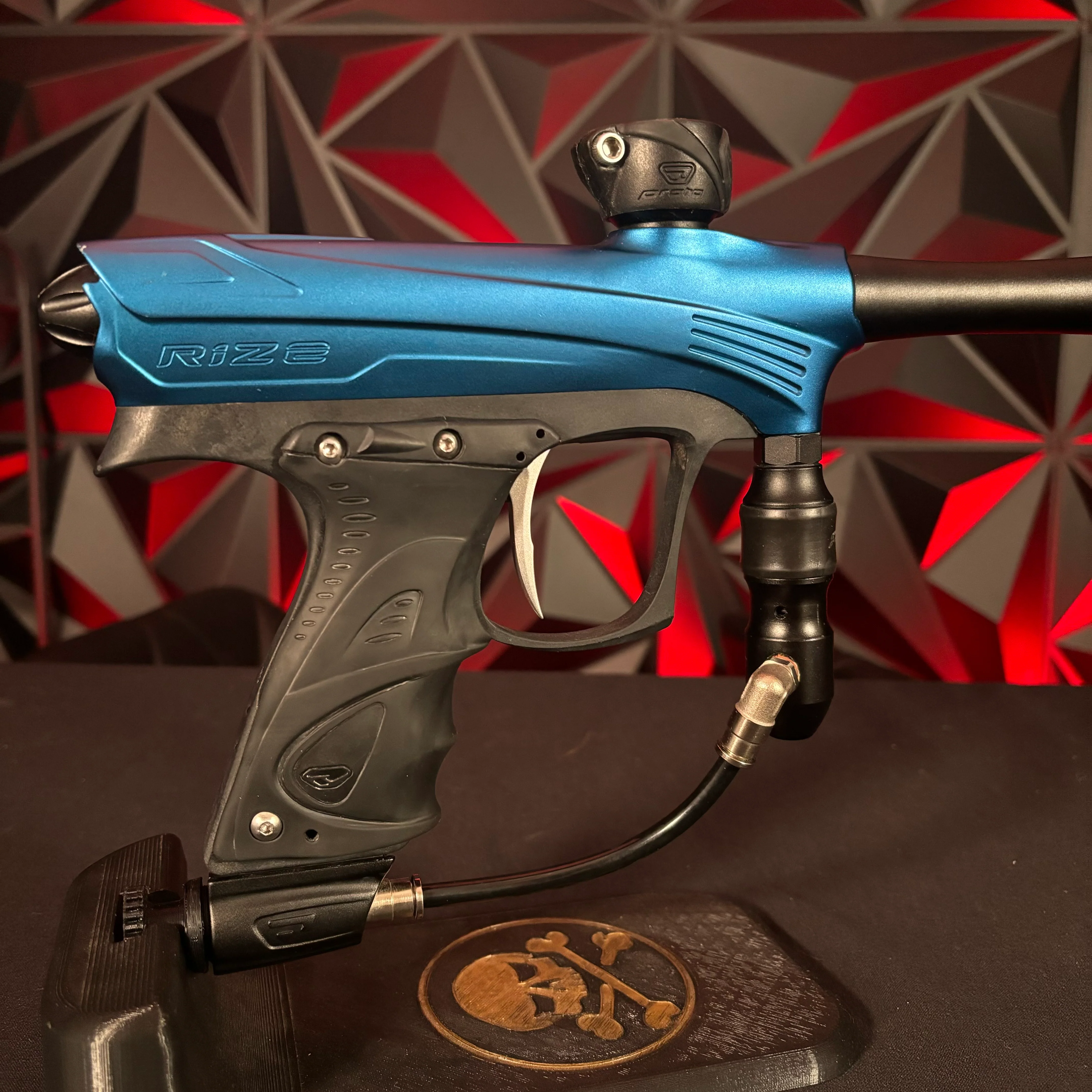 Used Dye Rize Paintball Gun - Blue/Black - Image 2