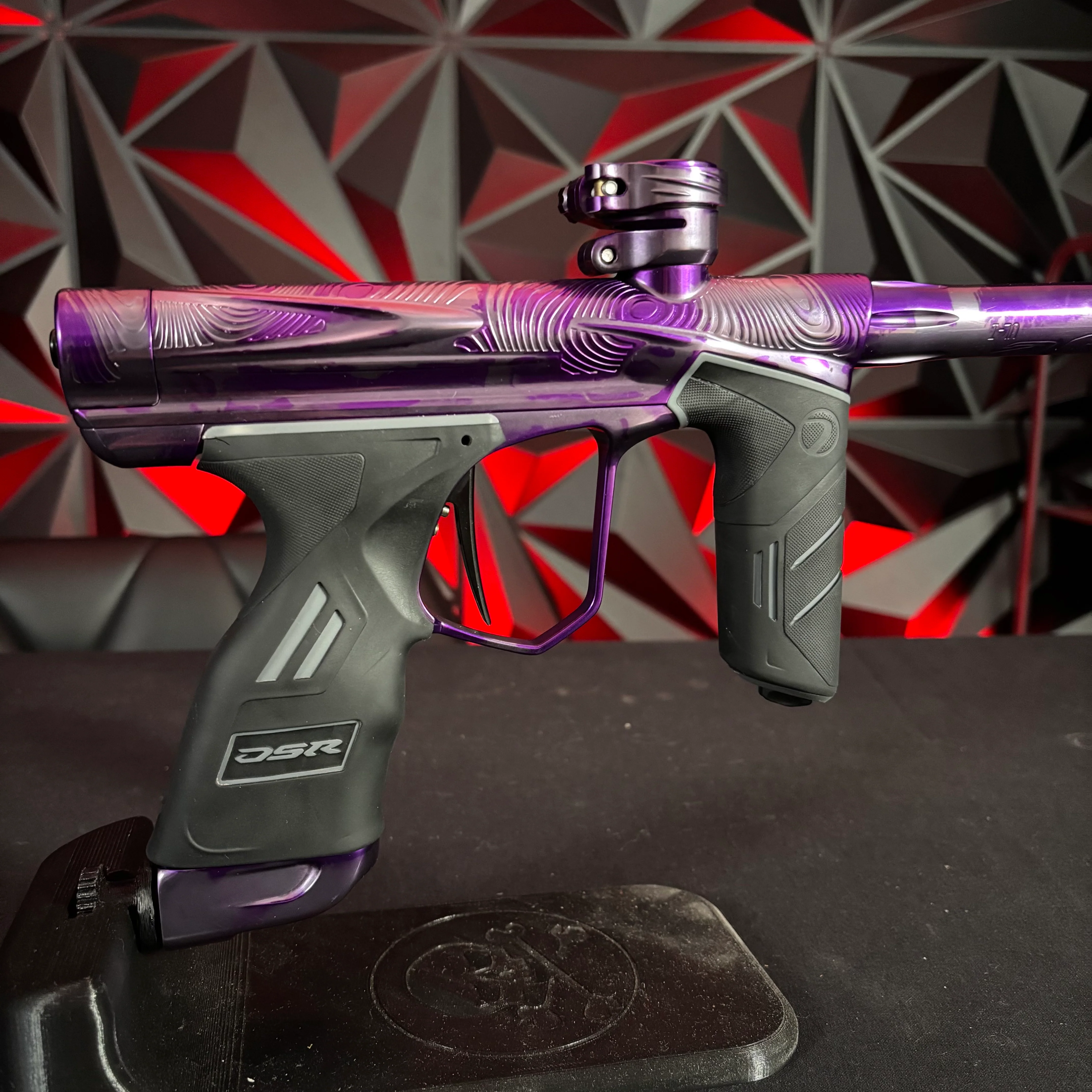 Used Dye Dark Pipe DSR+ Paintball Gun - Silver/Purple Splash w/ Matching Mech Frame - Image 2