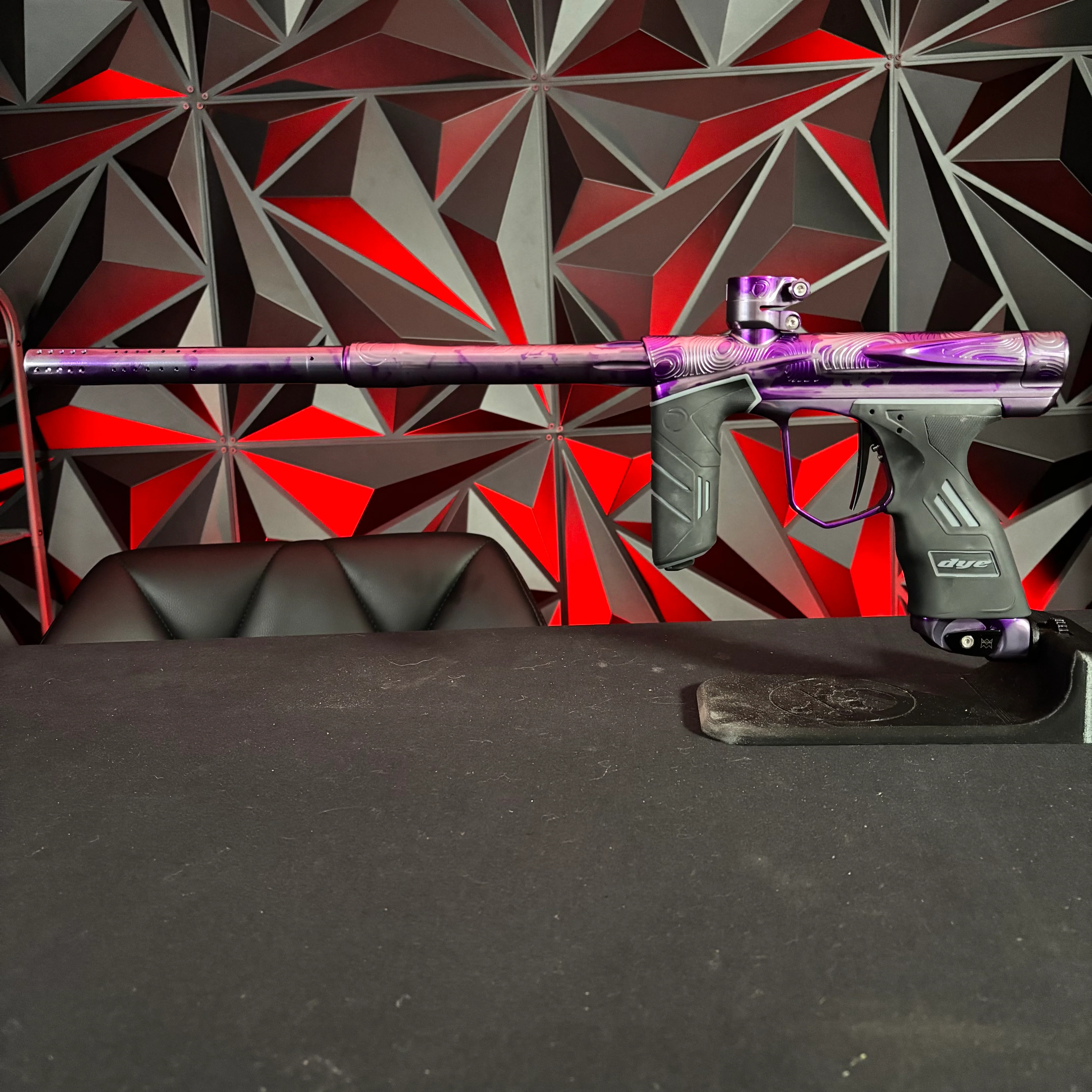 Used Dye Dark Pipe DSR+ Paintball Gun - Silver/Purple Splash w/ Matching Mech Frame - Image 7
