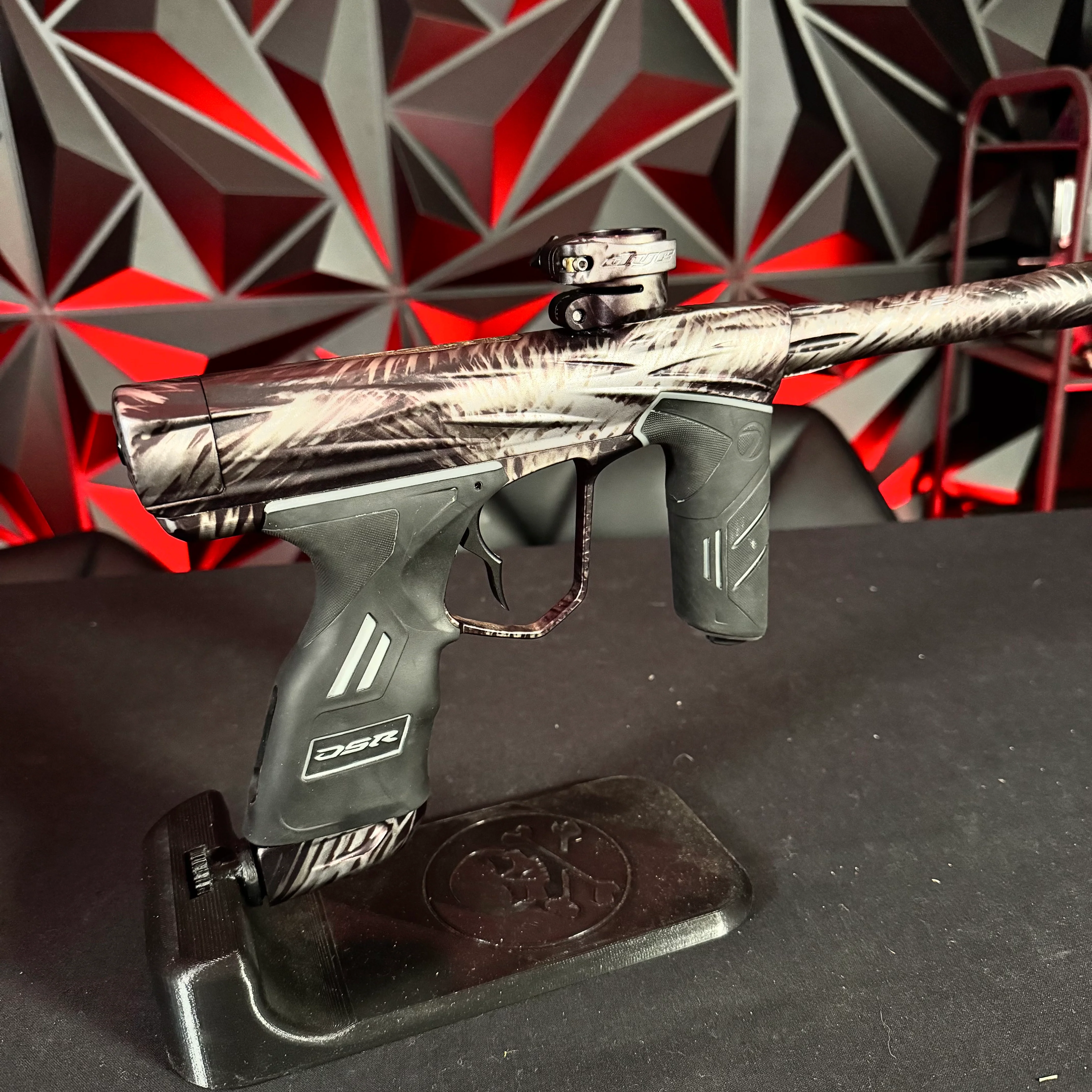 Used Dye Dark DSR+ Paintball Gun - Misfit (Black/Grey Brushed)  w/ FF Matching Mech Frame - Image 2