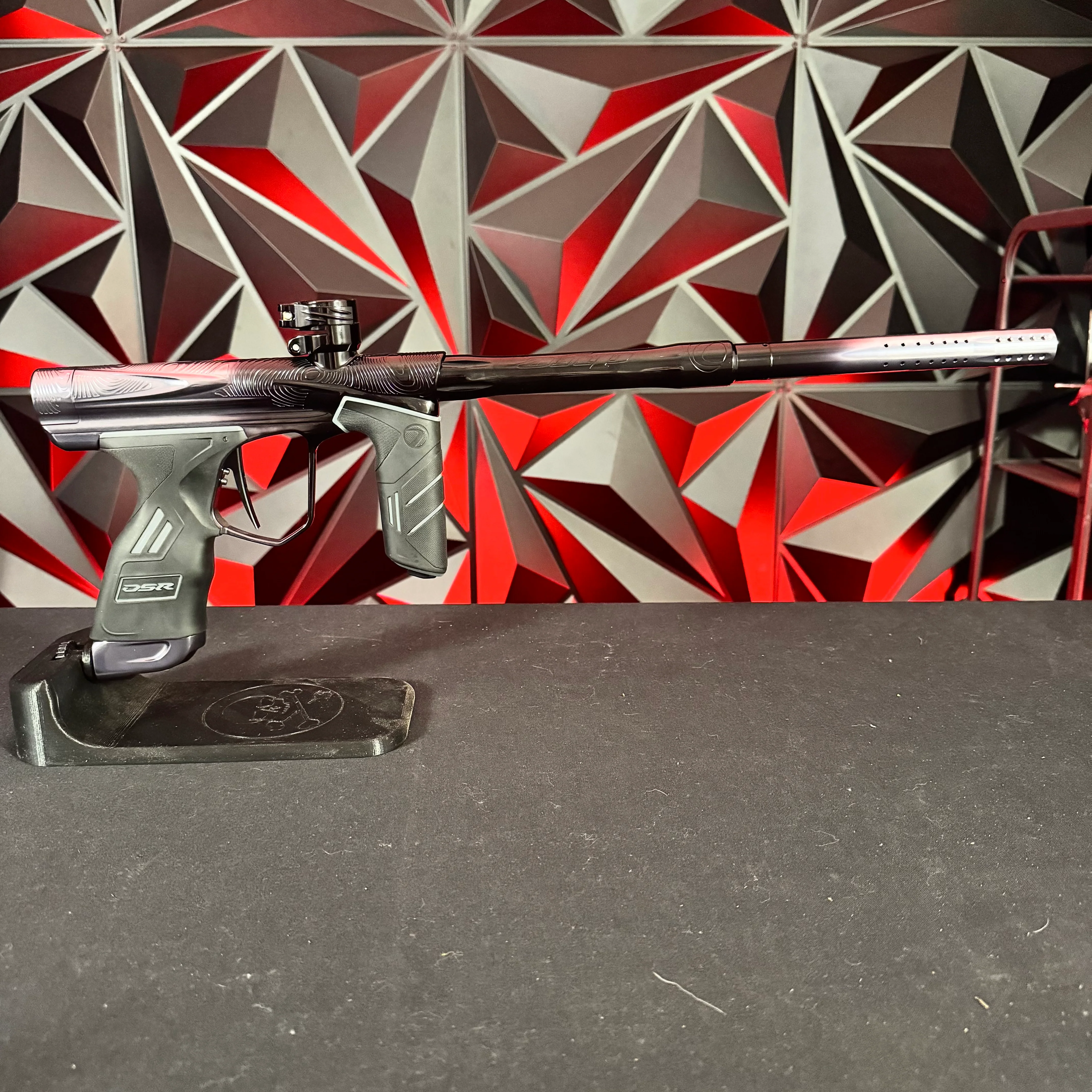 Used Dye Dark Pipe V2  DSR+ Paintball Gun - Polished Grey/ Black Fade - Image 8