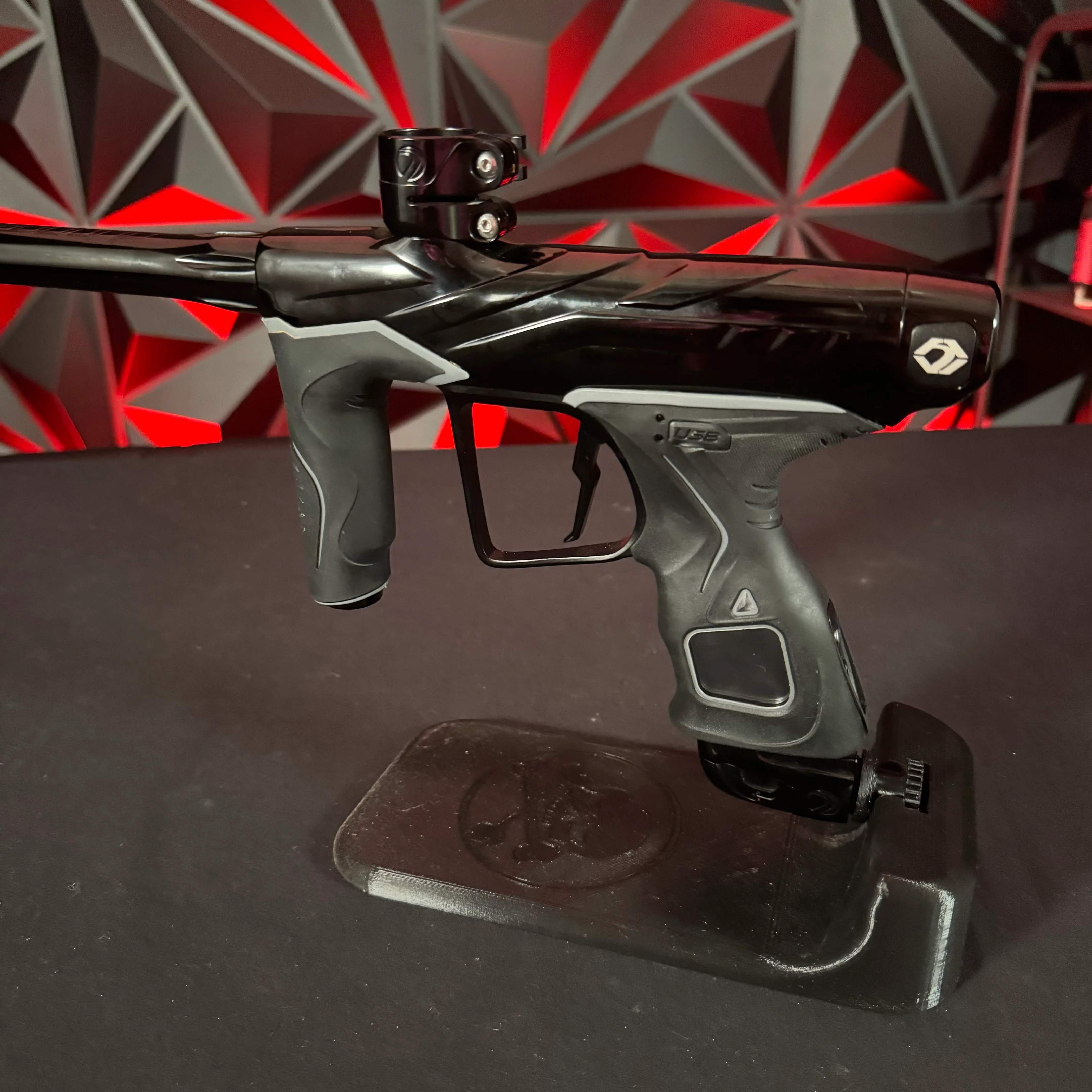 Used Dye DLS Paintball Gun - Darkness w/ Upgraded V2 Bolt - Image 3
