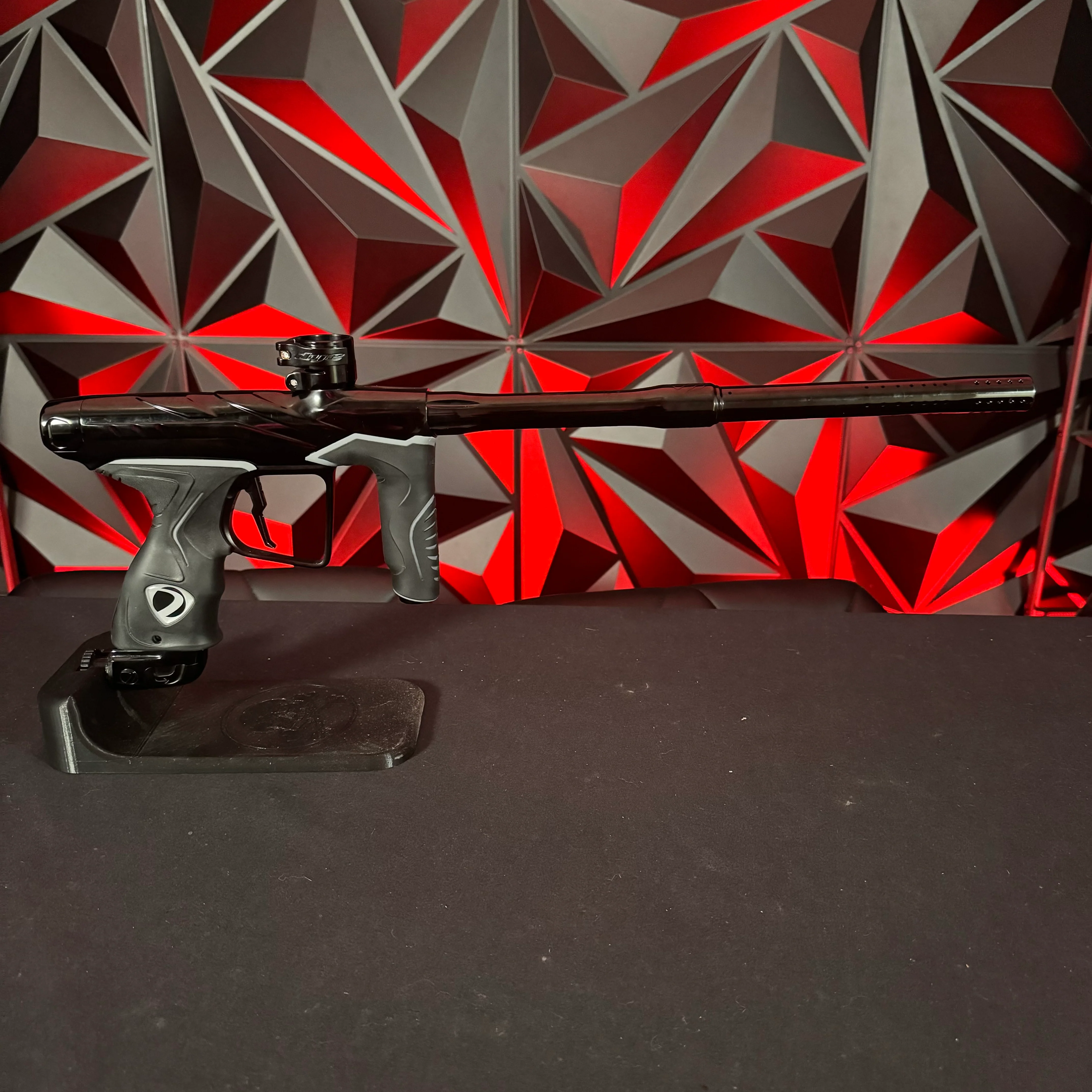 Used Dye DLS Paintball Gun - Darkness w/ Upgraded V2 Bolt - Image 6
