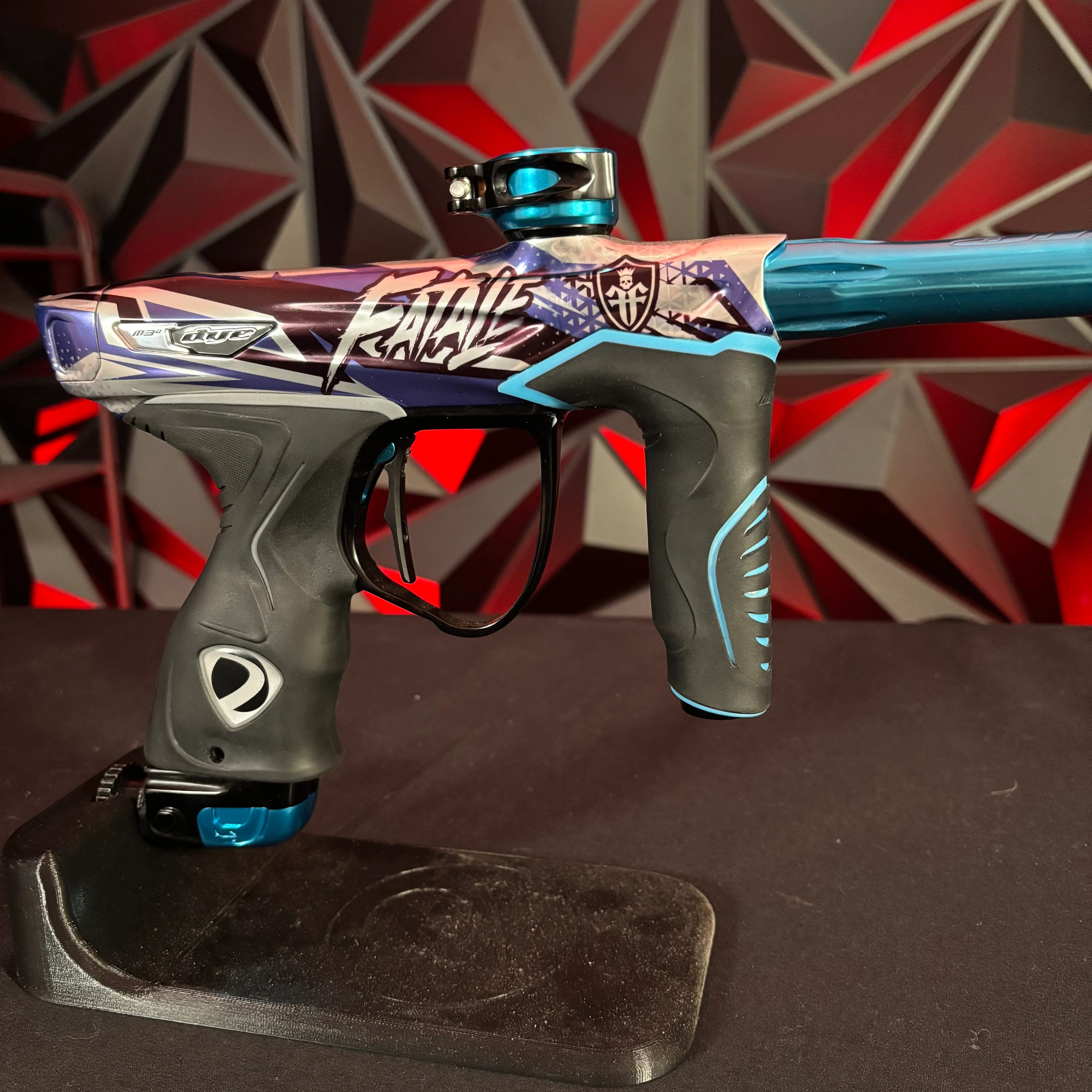 Used Dye M3+ Paintball Gun - LE Femme Fatale - Image 4