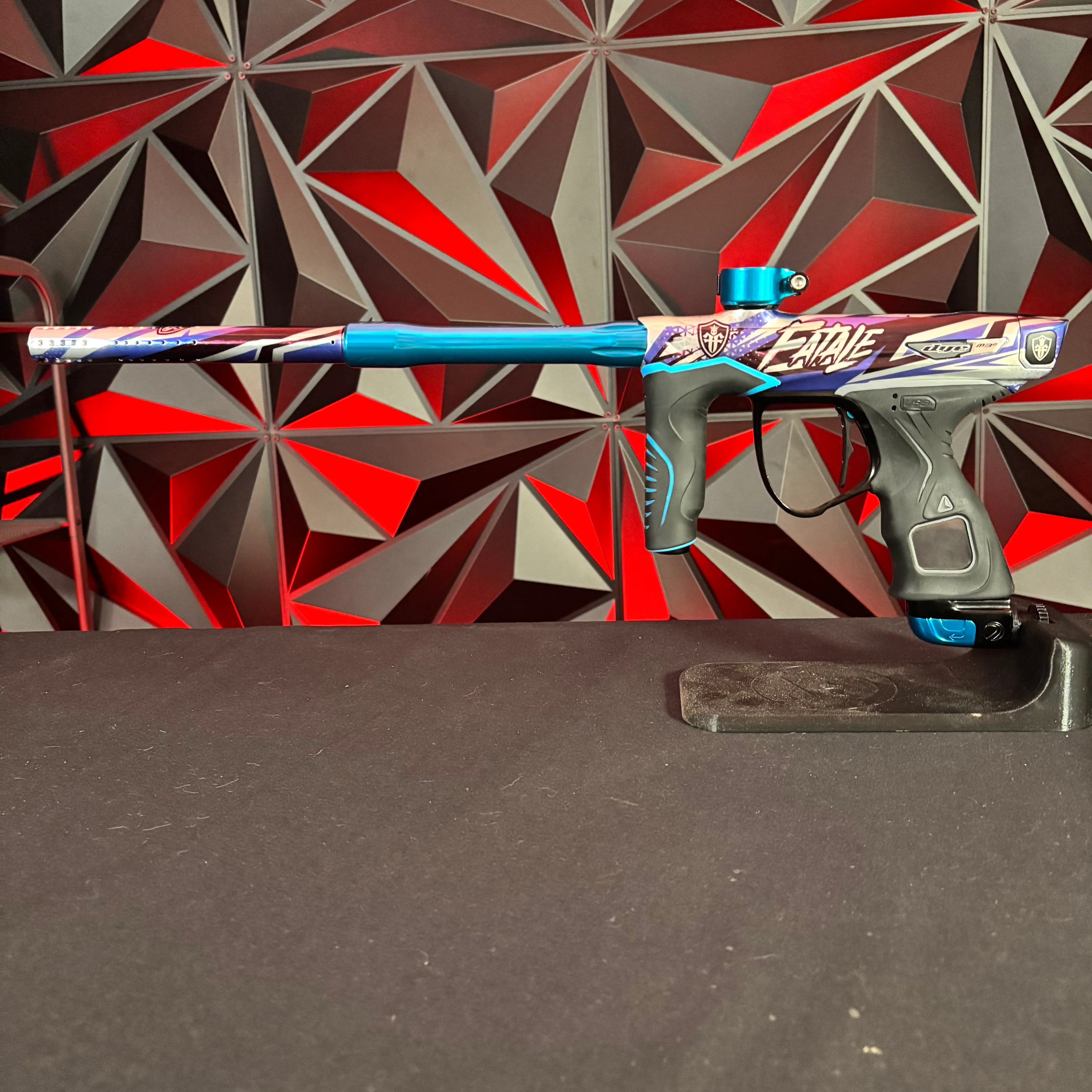 Used Dye M3+ Paintball Gun - LE Femme Fatale - Image 6