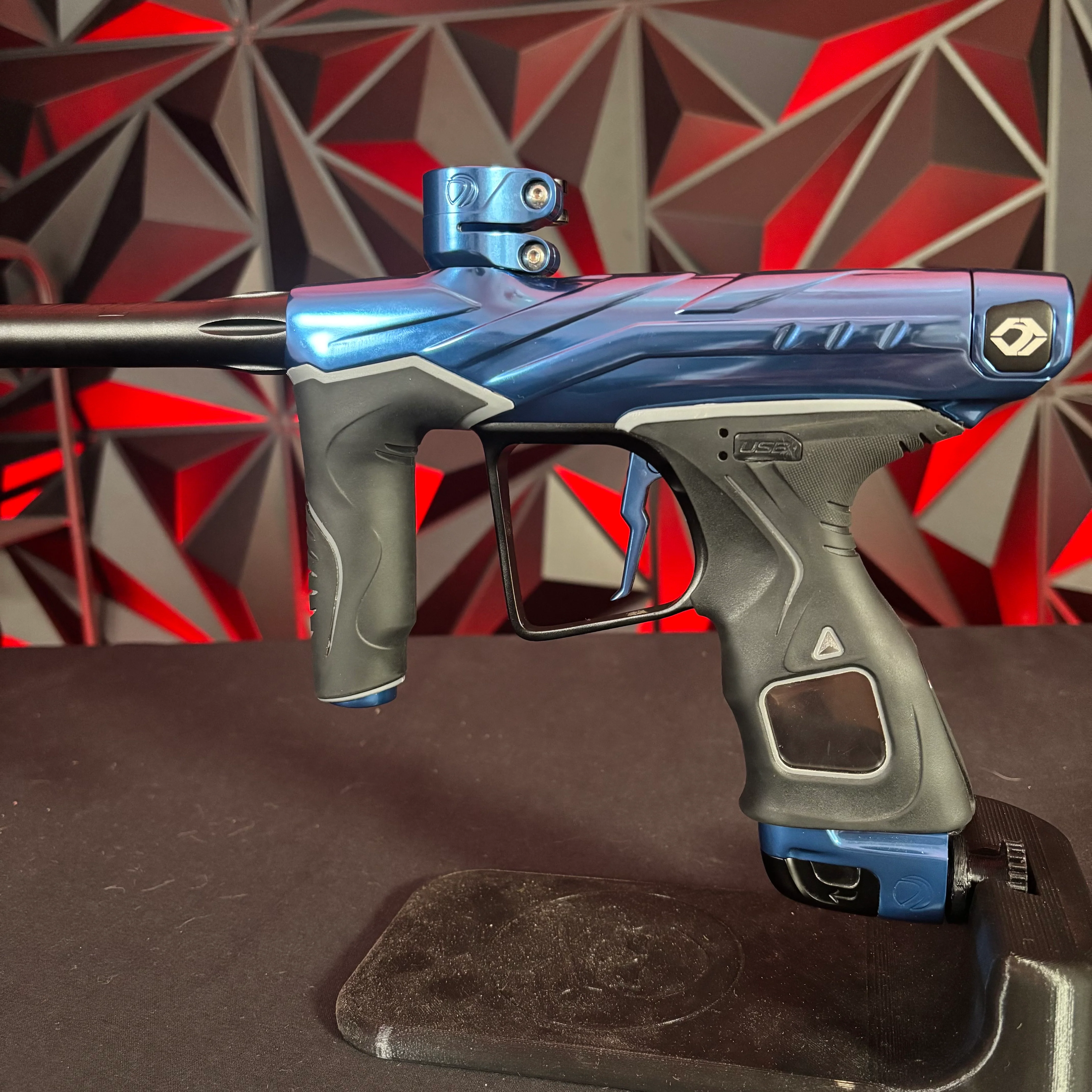 Used Dye DLS Paintball Marker - Blue Wave - Image 3