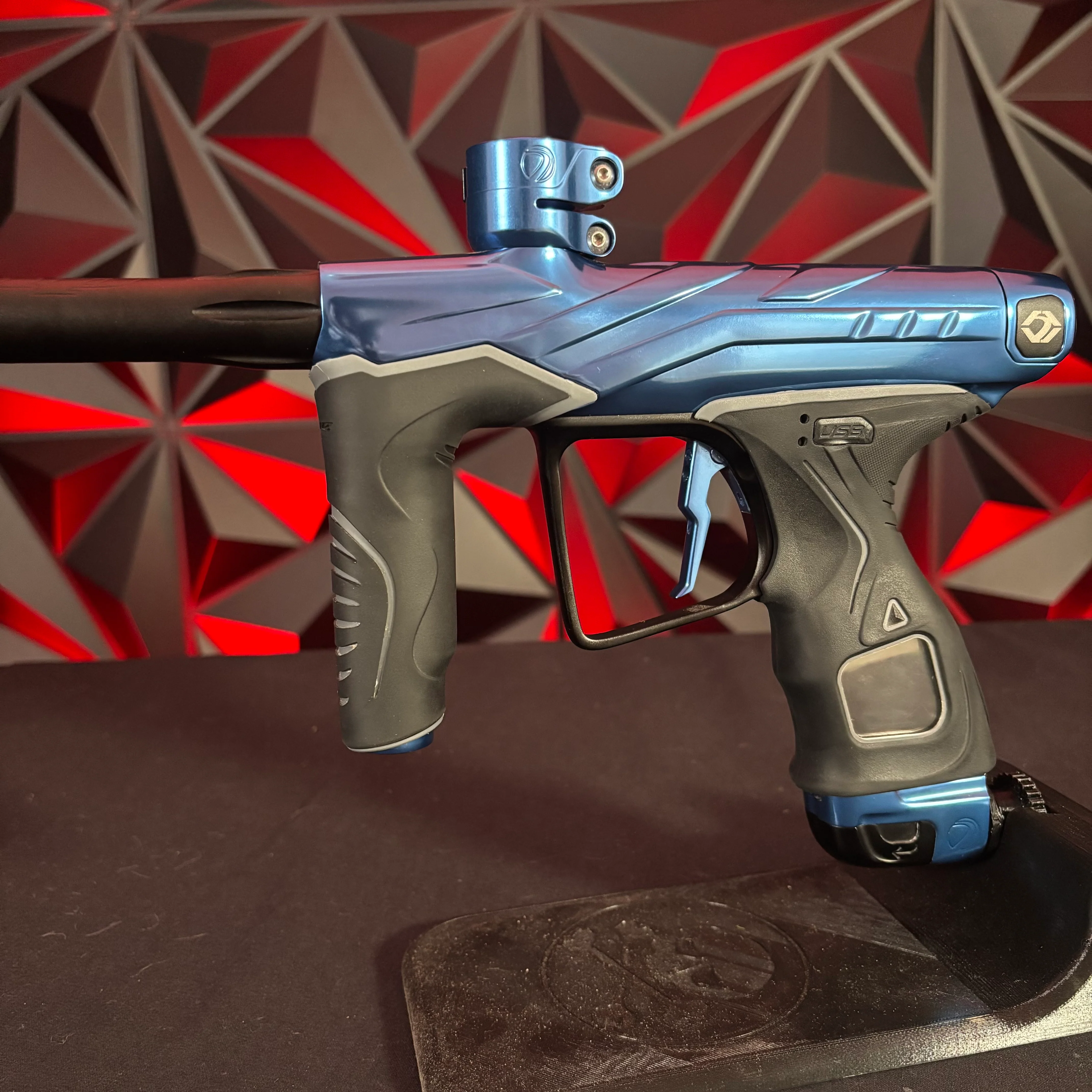 Used Dye DLS Paintball Marker - Blue Wave - Image 5