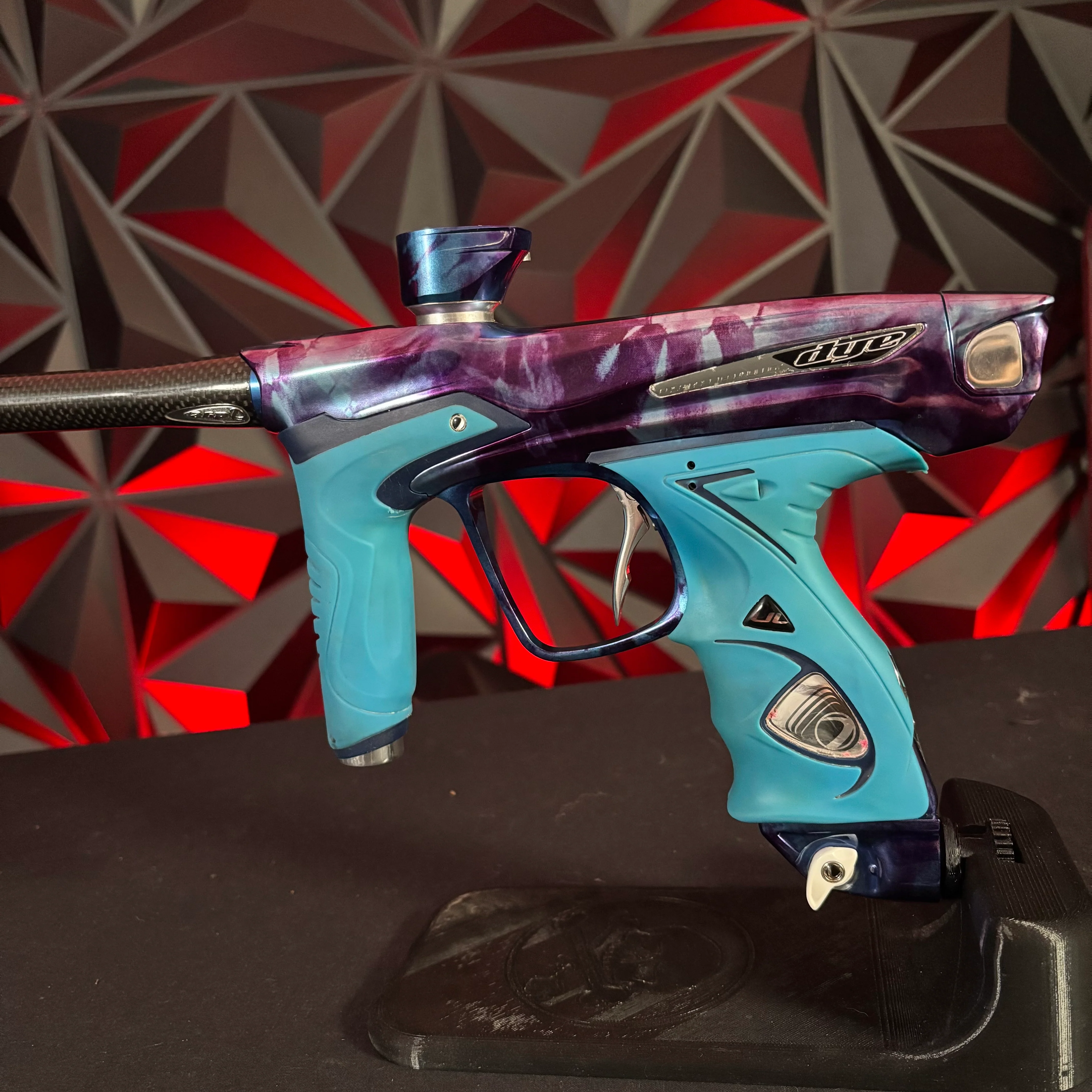 Used Dye DM14 Paintball Gun - PGA Tie Dye - Image 4