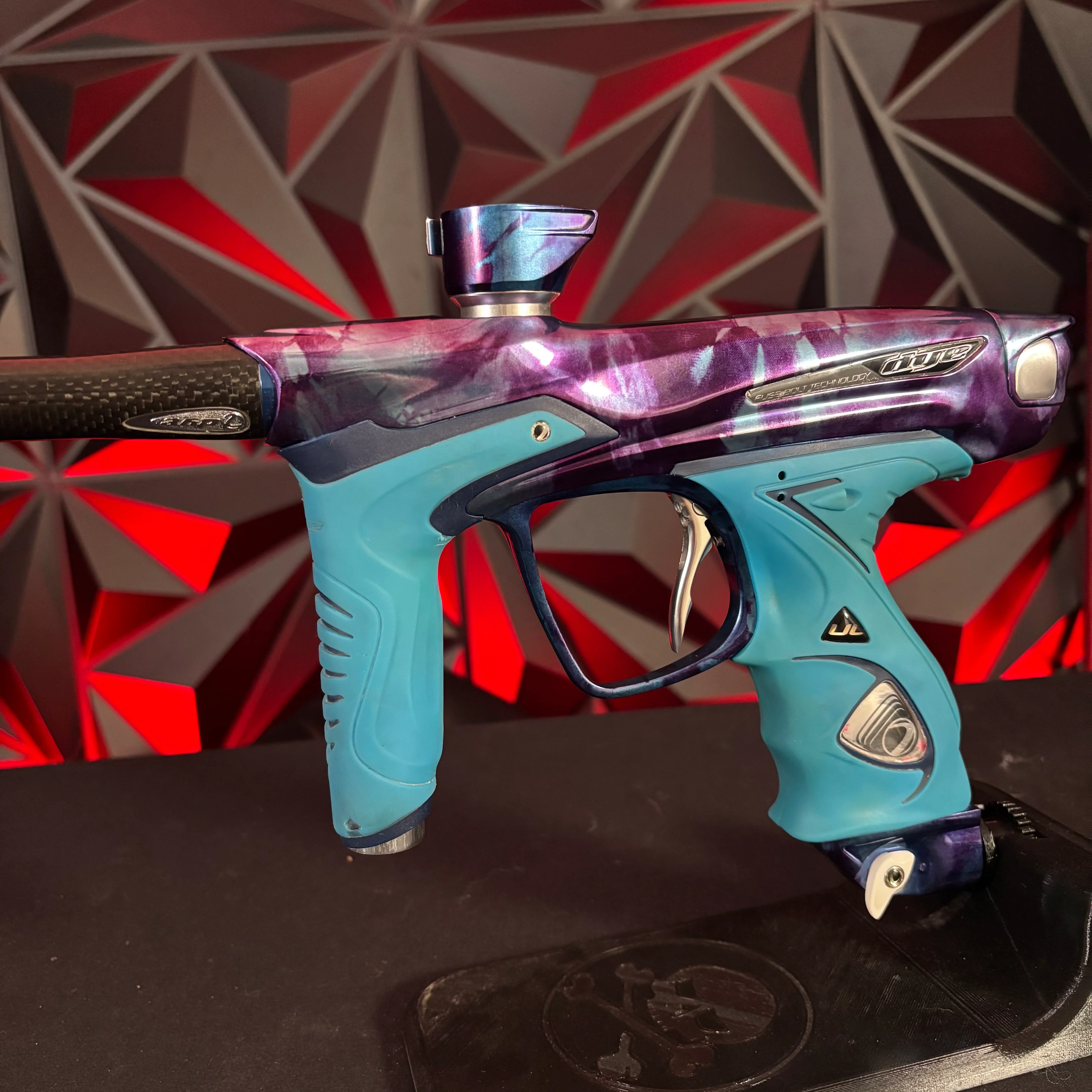 Used Dye DM14 Paintball Gun - PGA Tie Dye - Image 5