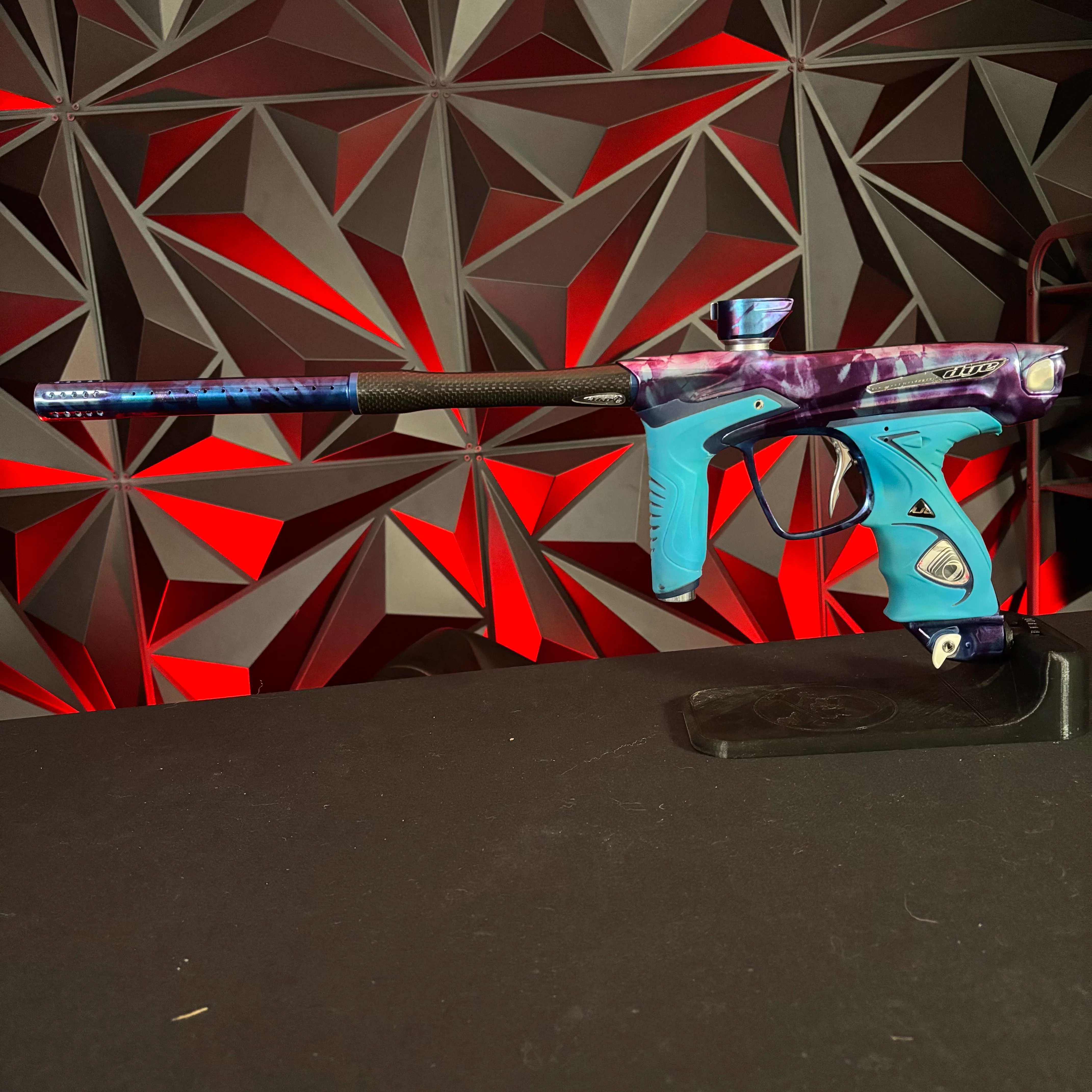 Used Dye DM14 Paintball Gun - PGA Tie Dye - Image 7