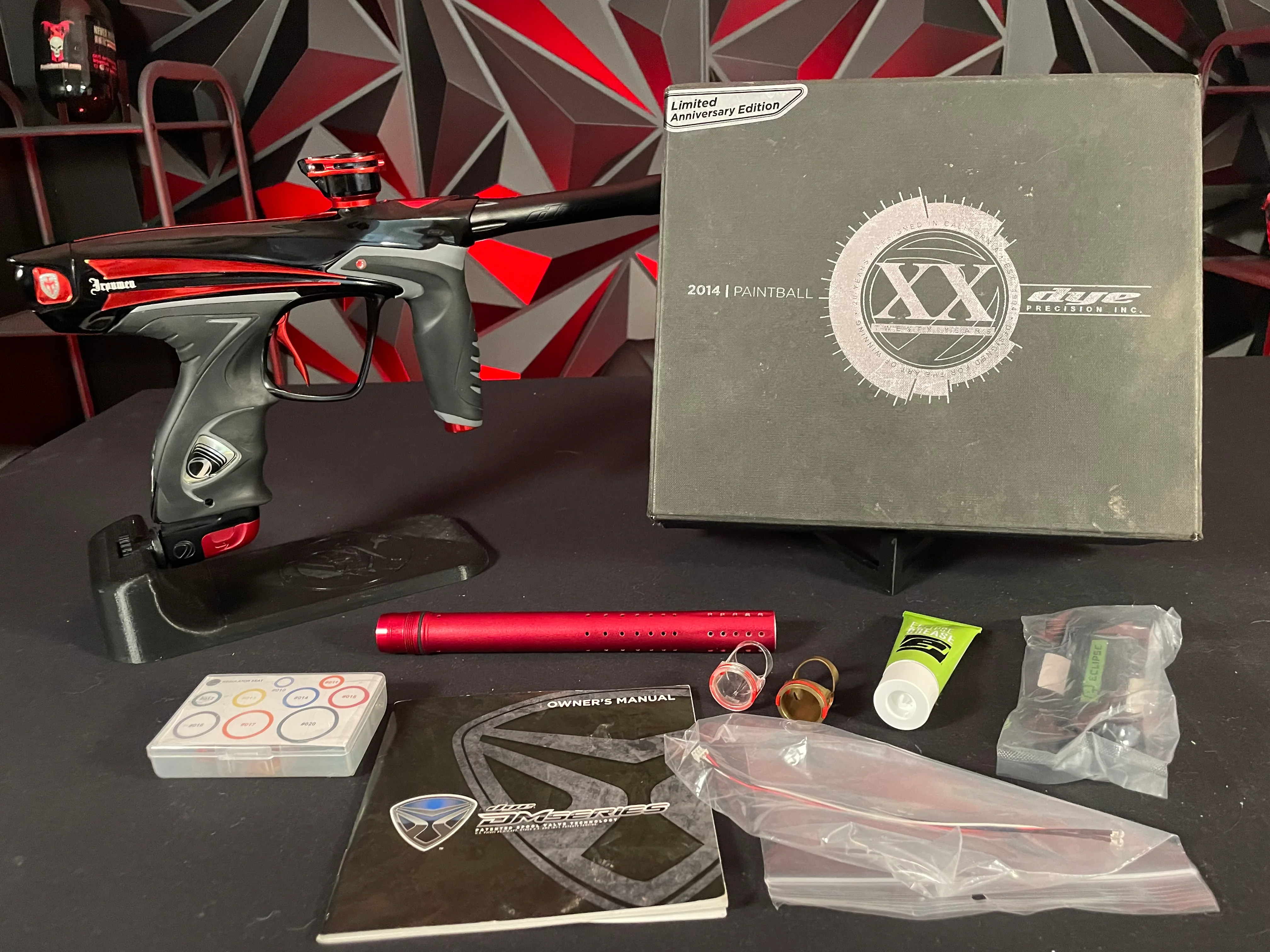 Used Dye DM14 Paintball Gun - Limited Anniversary Edition DMXX w/New DM14 Sticky Grip Kit - Image 7