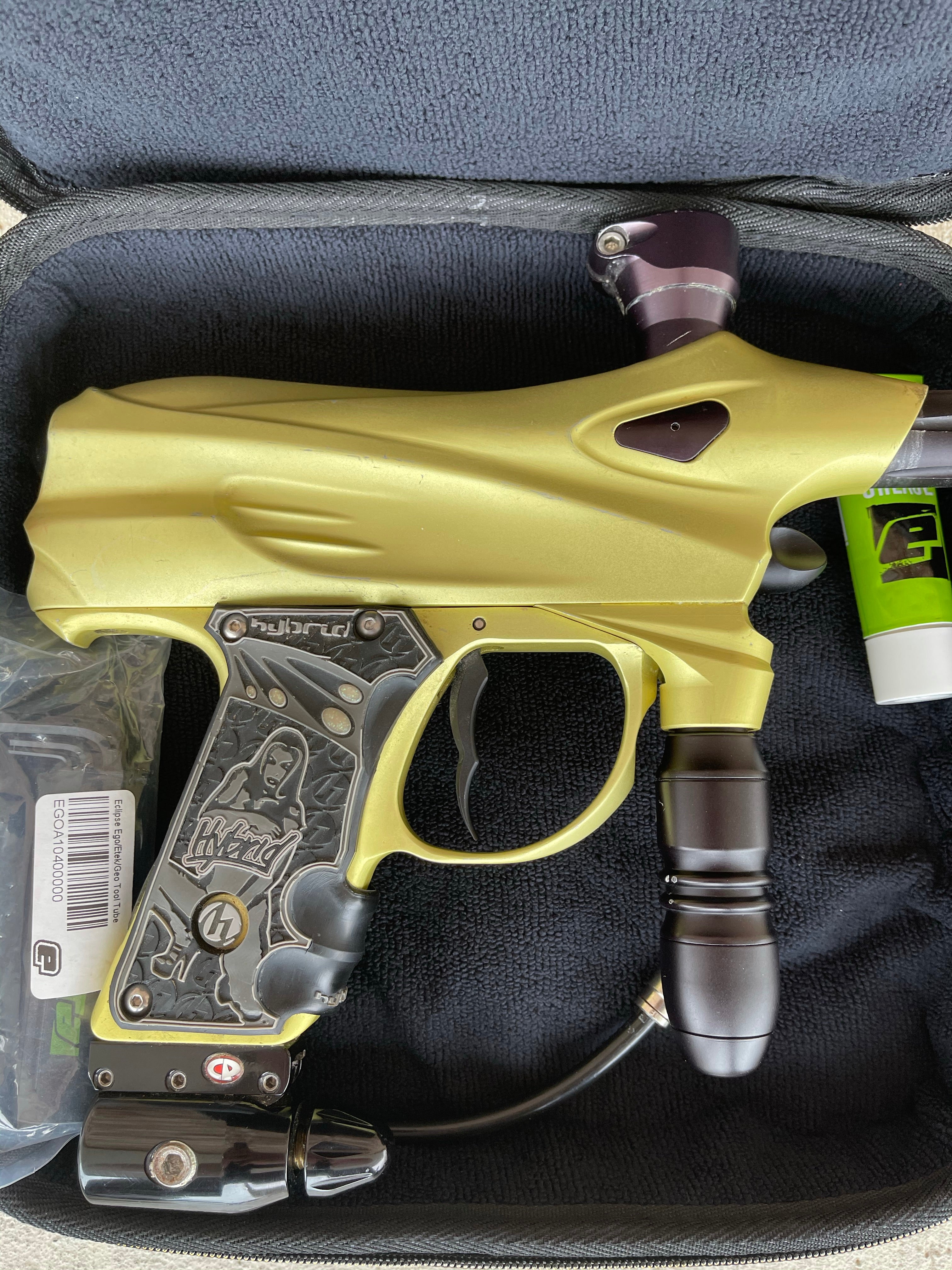 Used Dye DM4 Paintball Gun - Dust Yellow/Dust Black - Image 10