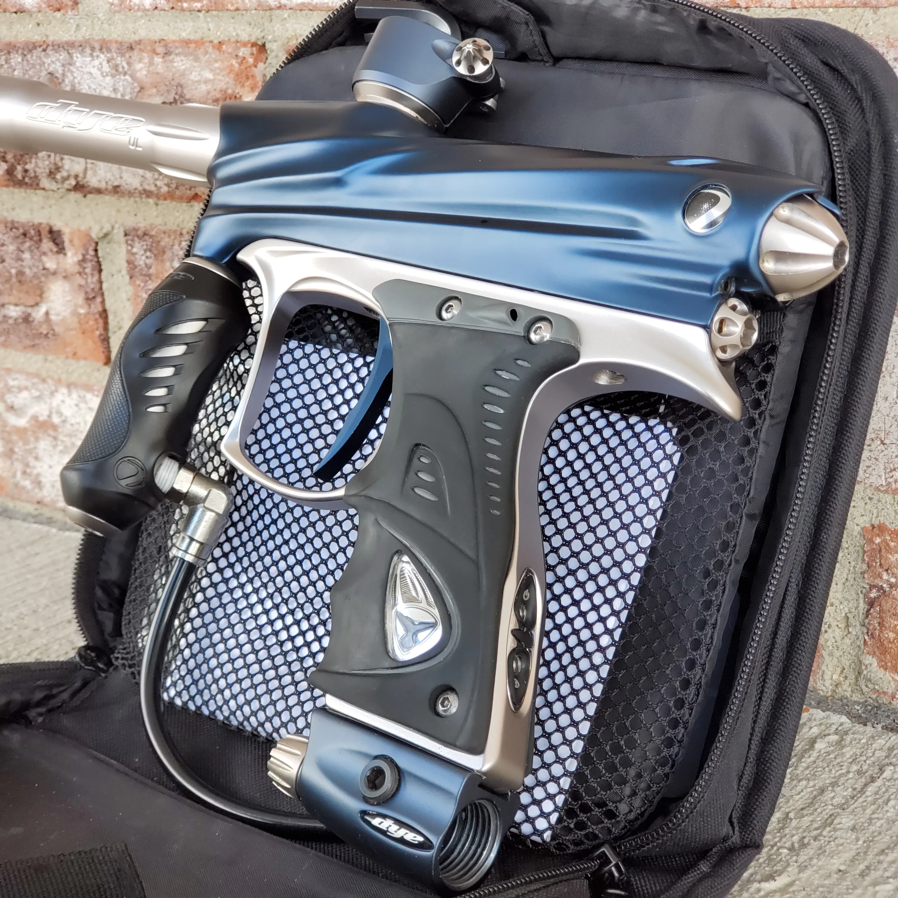 Used Dye DM9 Paintball Marker - Blue / Silver - Image 3