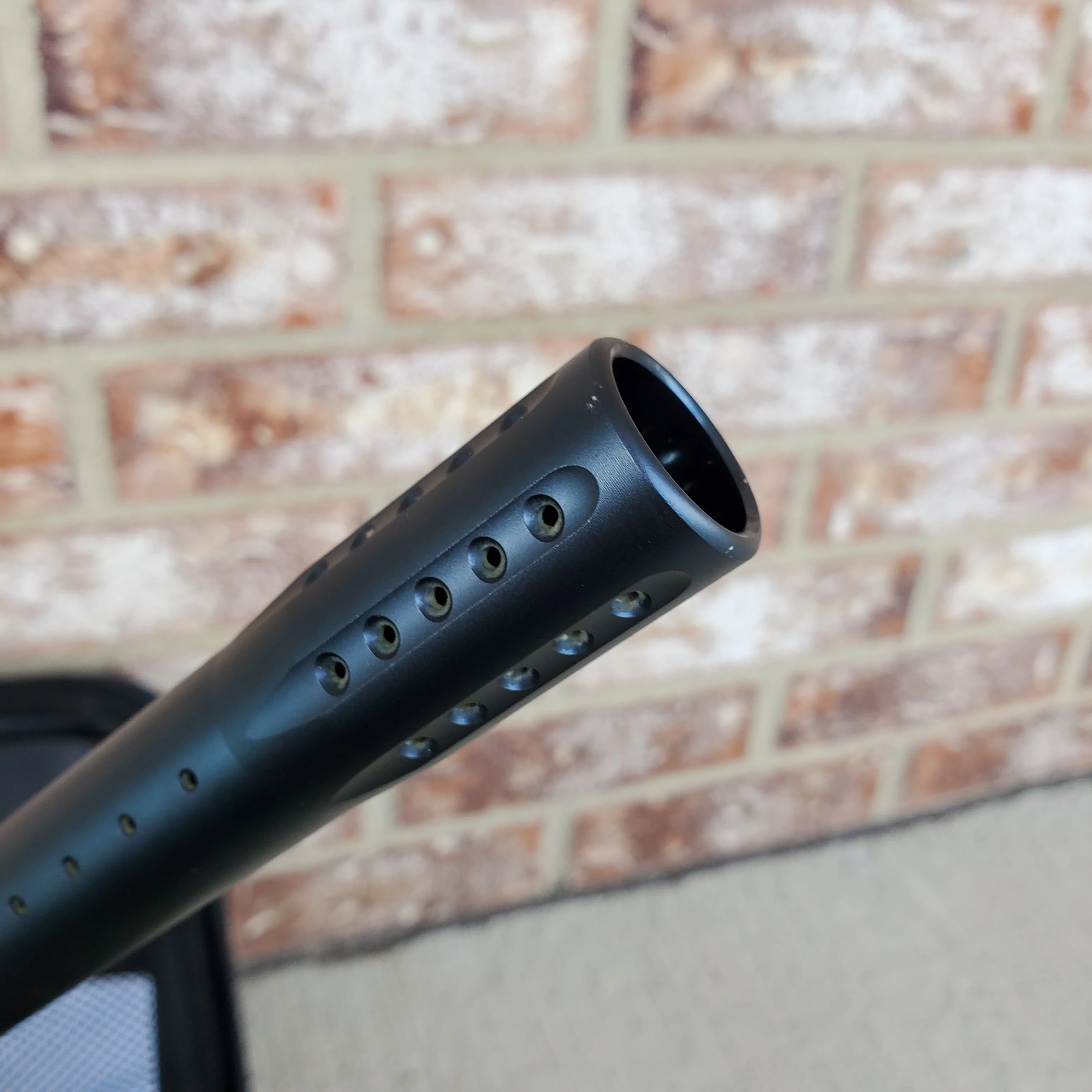 Used Dye DM9 Paintball Marker - Blue / Silver - Image 6