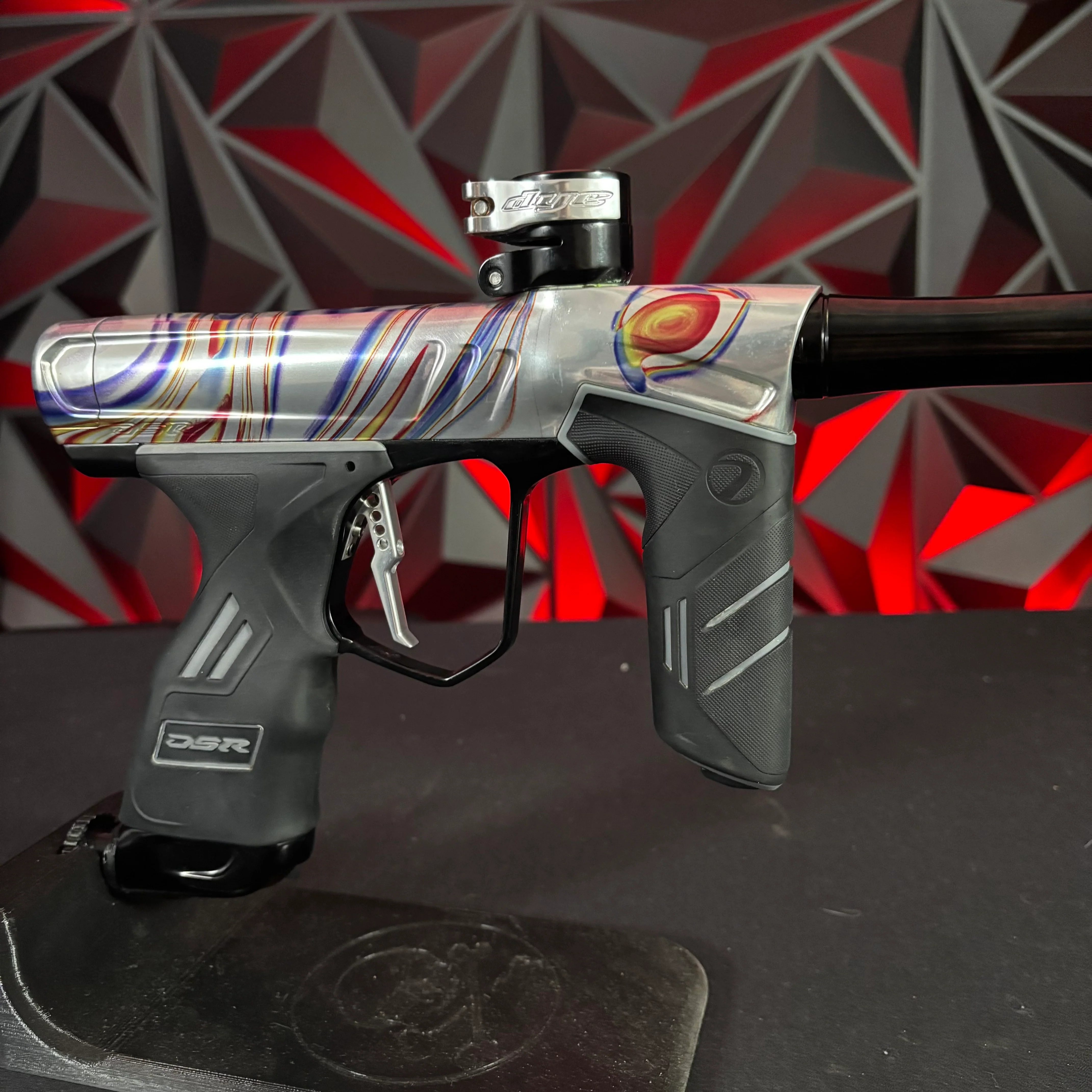 Used Dye DSR+ Paintball Gun - PGA Oil Slick - Image 3