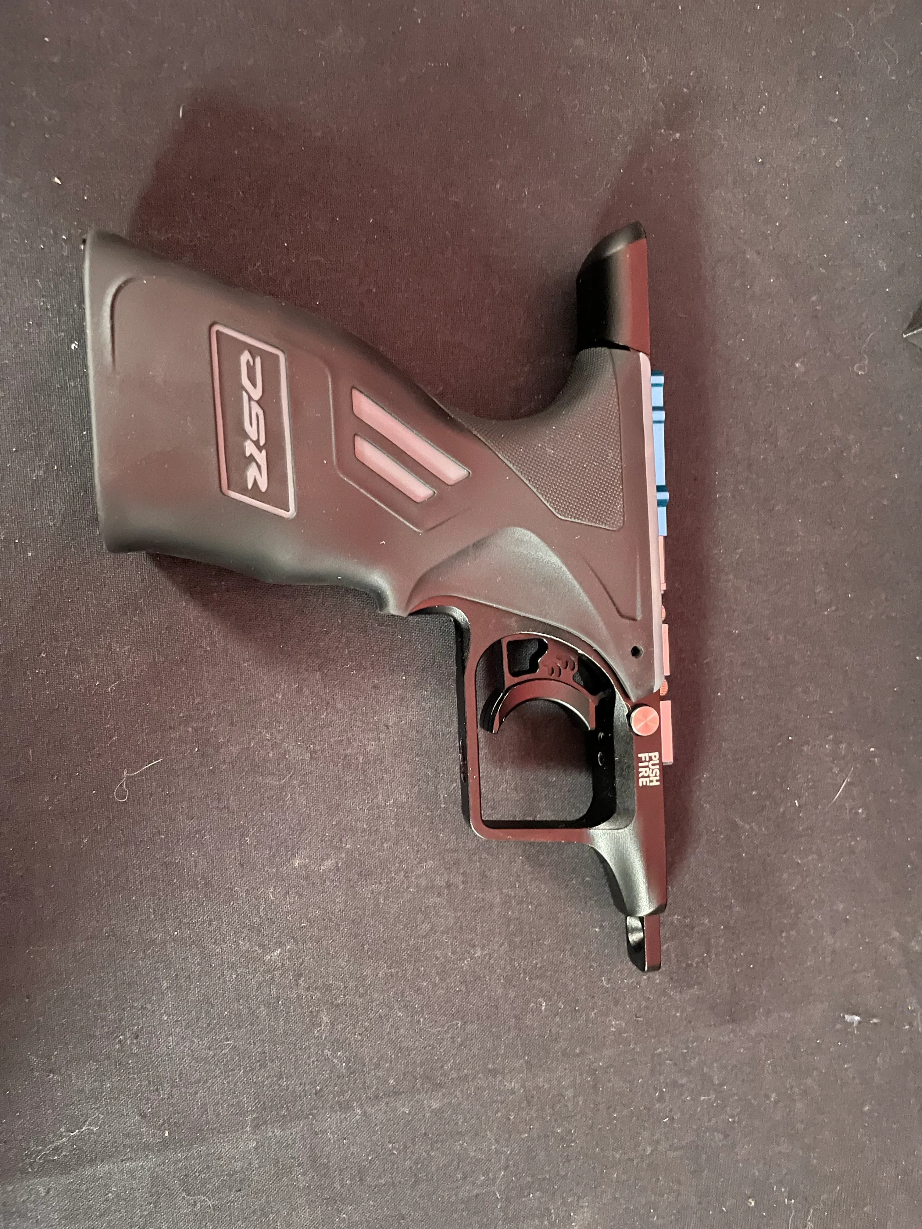 Used Dye DSR+ Mechanical Frame w/ Freeflow Trigger - Image 2