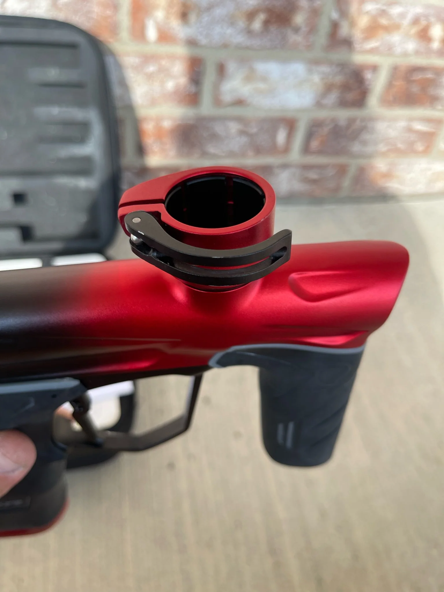 Used Dye DSR Paintball Gun - Black Cherry w/ Edge2 Trigger and Gen 4 Eye Pipe - Image 9