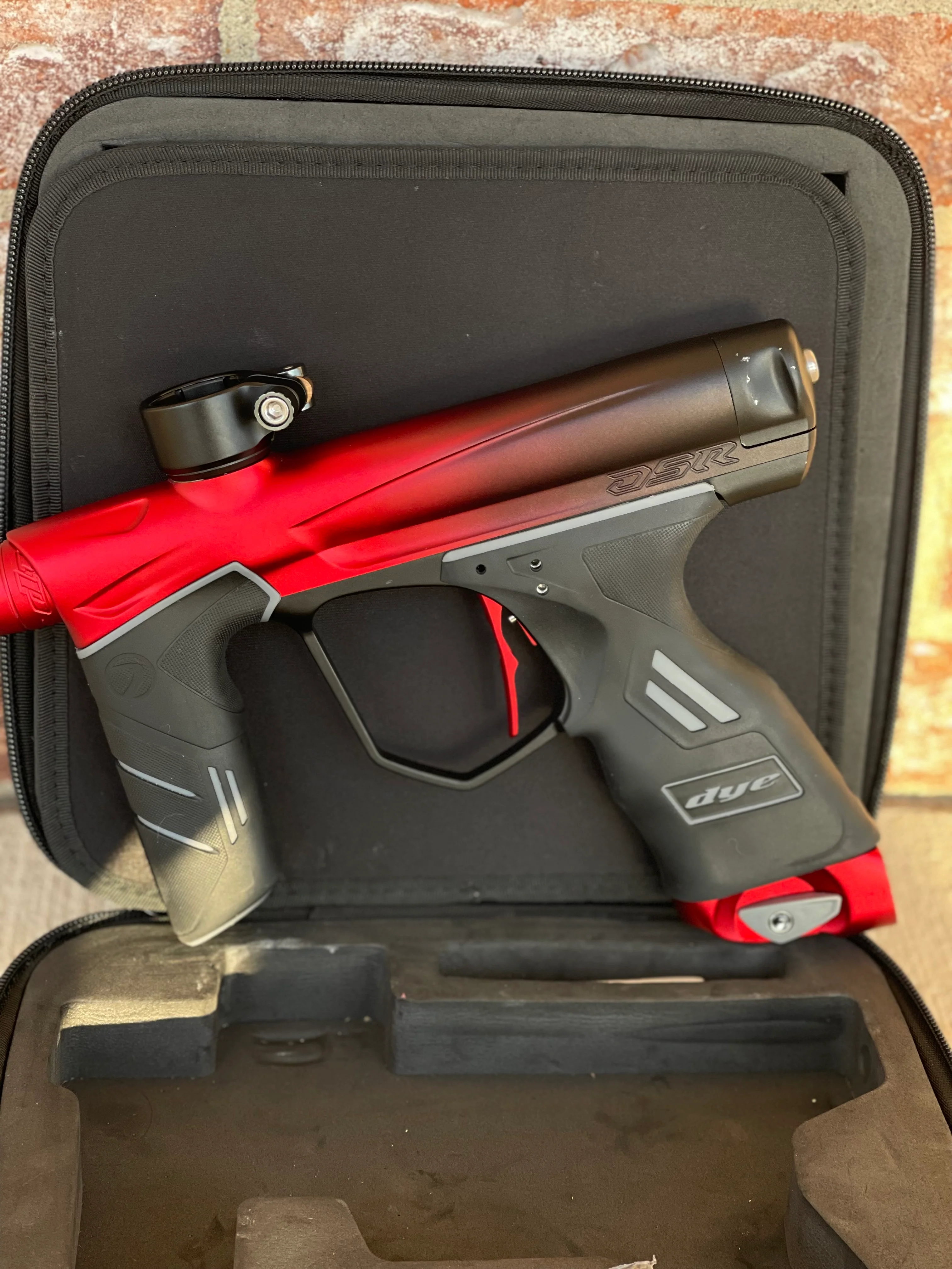 Used Dye DSR Paintball Gun - Black Cherry w/ Flex Face Bolt, Flex Flow Can, 4th Gen Eye Pipe, and Lockdown 2 Feedneck - Image 6