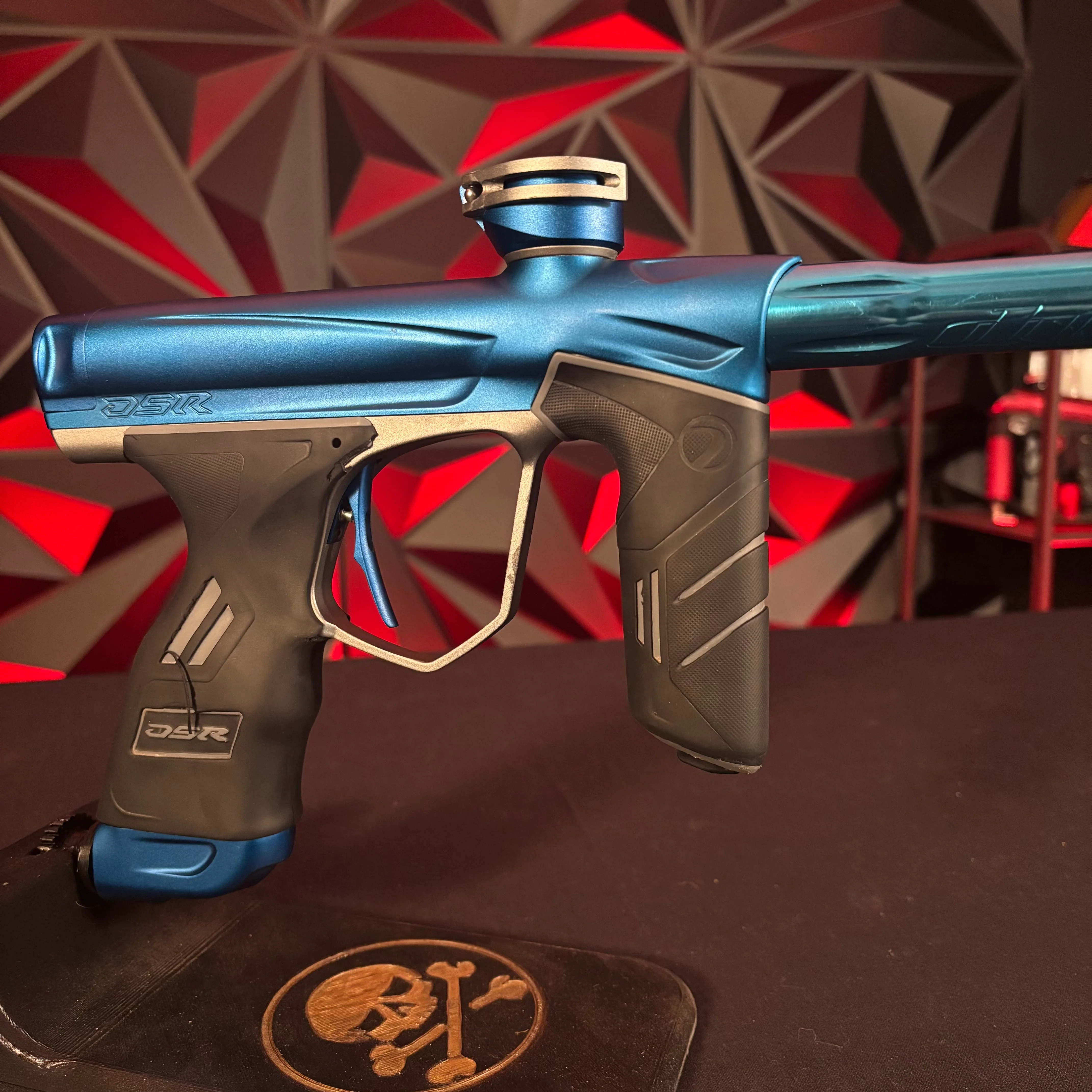 Used Dye DSR Paintball Gun - Dust Blue w/ Flex Face Bolt + Can - Image 4