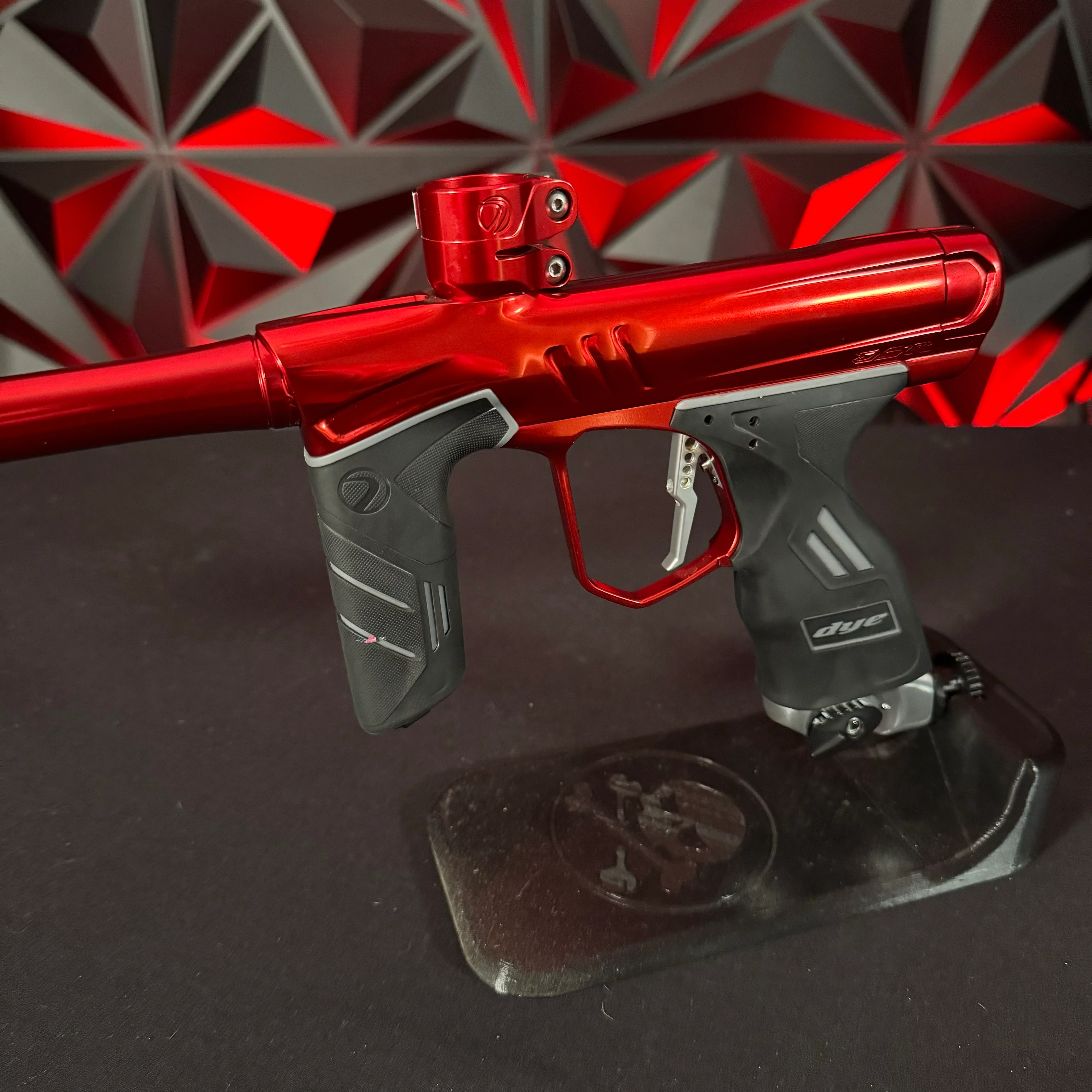 Used Dye DSR+ Paintball Gun - LAVA (Red/Silver) w/IM Pro Kit - Image 5