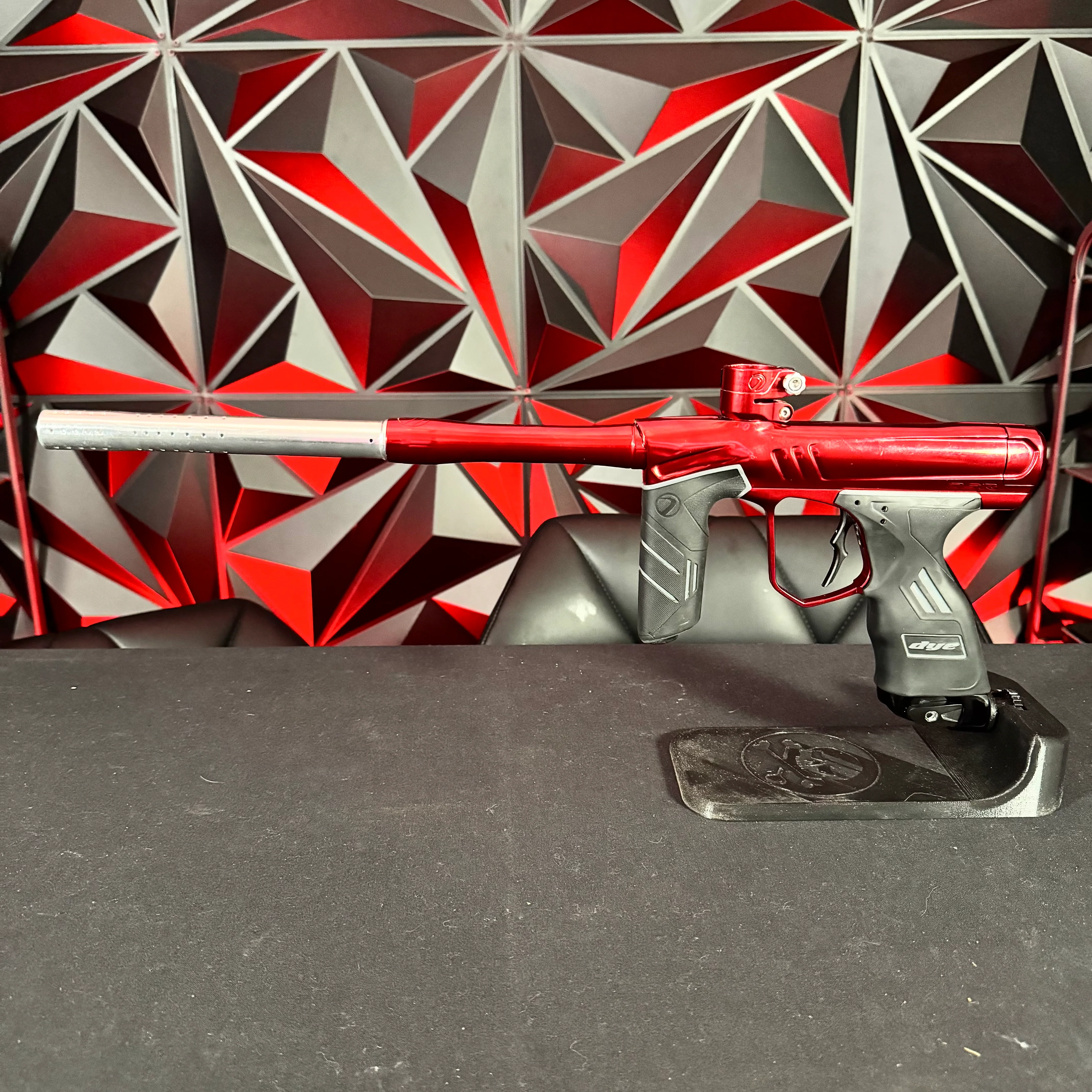Used Dye DSR+ Paintball Gun - Lava w/ IM Pro Kit - Image 7
