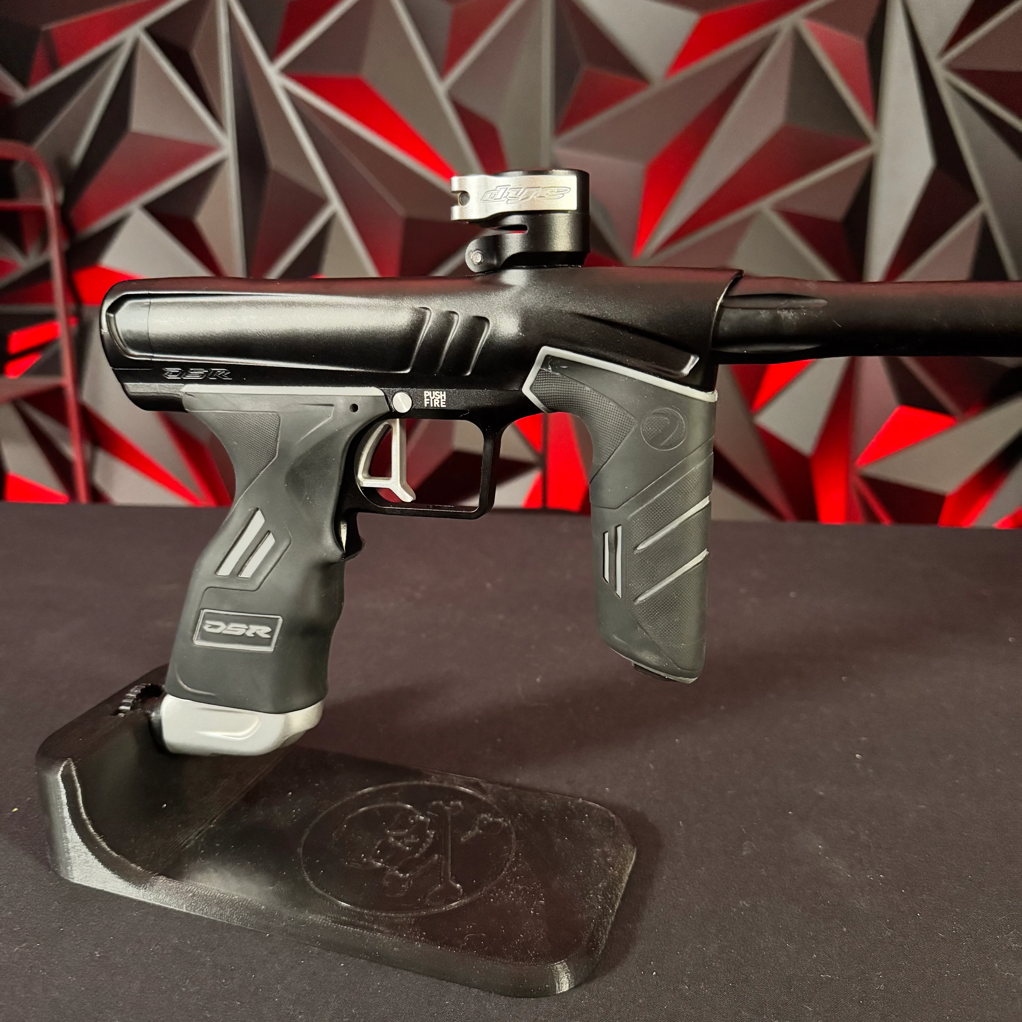 Used Dye DSR+ Paintball Gun - *MECHANICAL ONLY* Black w/Silver ASA and Silver Feedneck Lever - Image 4