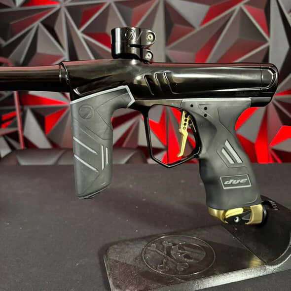 Used Dye DSR+ Paintball Gun -Onyx Gold (Polished Black/Polished Gold) w/IM Pro Kit - Image 5